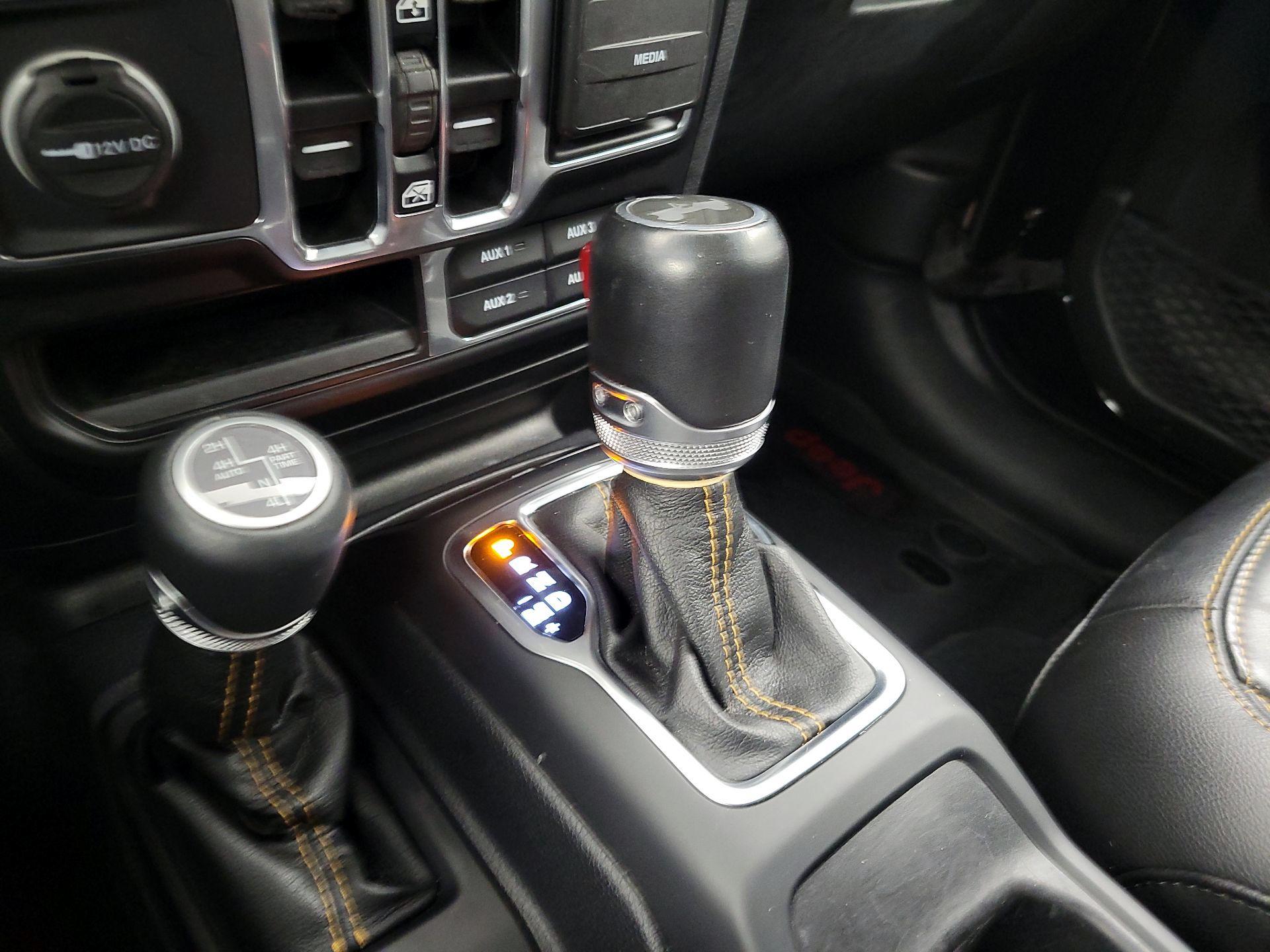 Thumbnail: 2021 Jeep Wrangler - 18