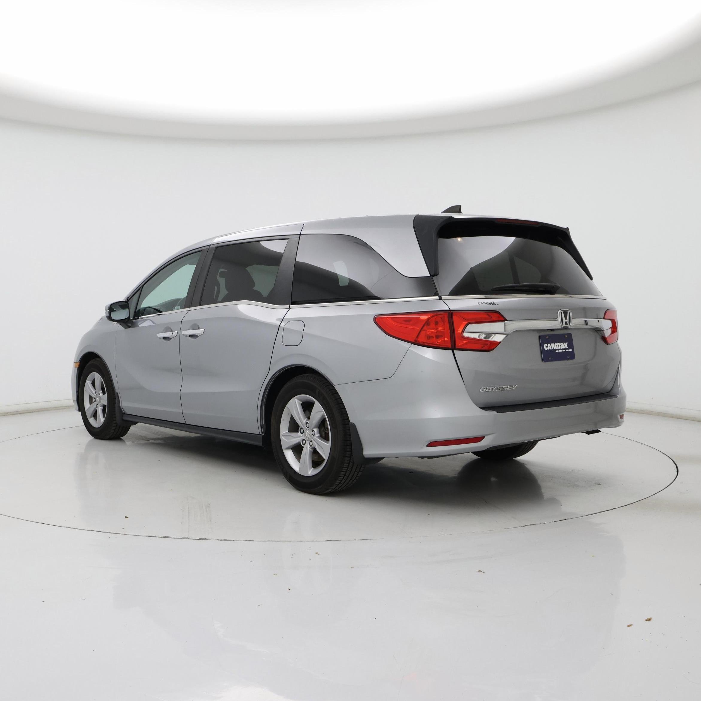 Thumbnail: 2019 Honda Odyssey - 2