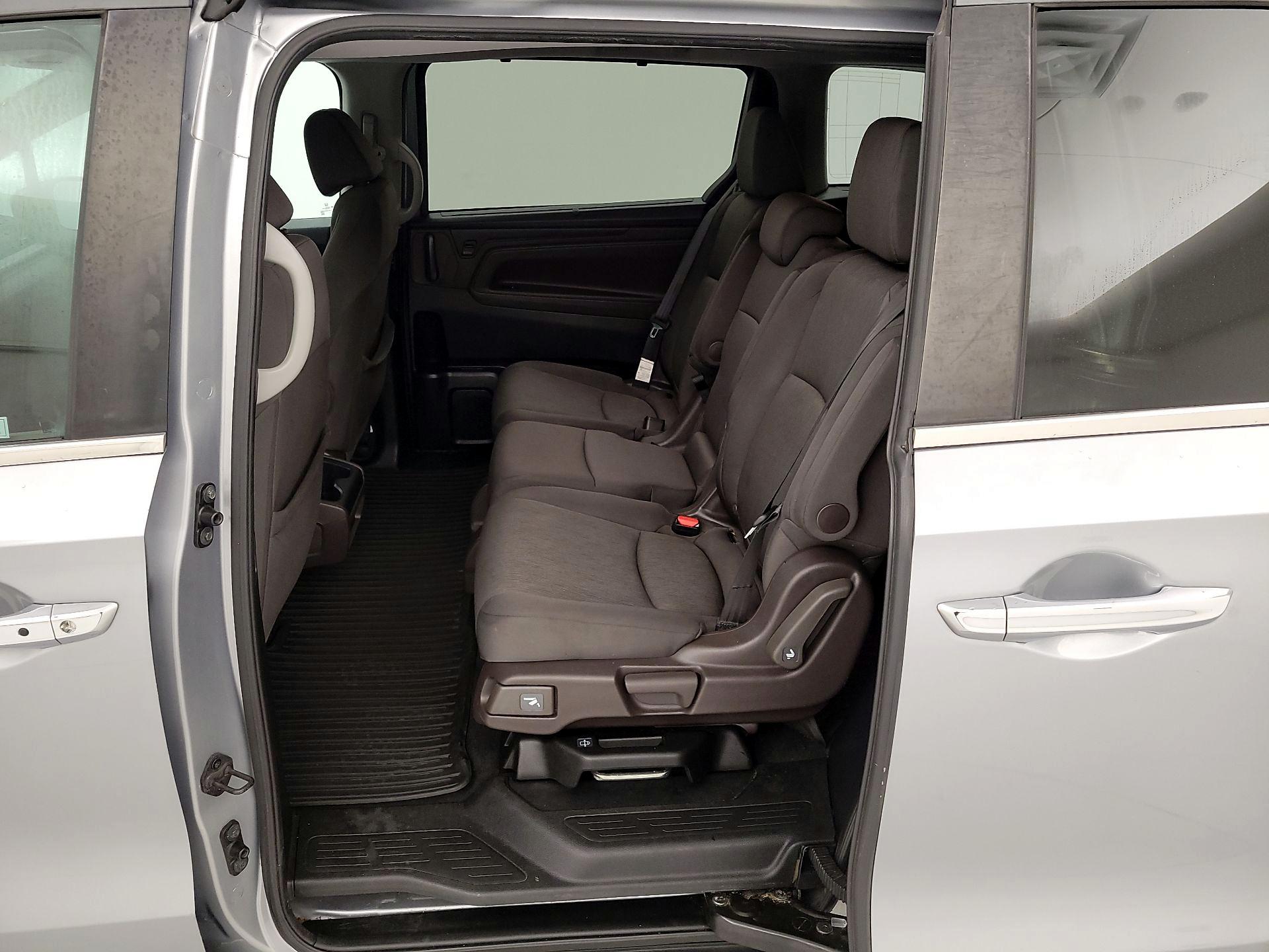 Thumbnail: 2019 Honda Odyssey - 19