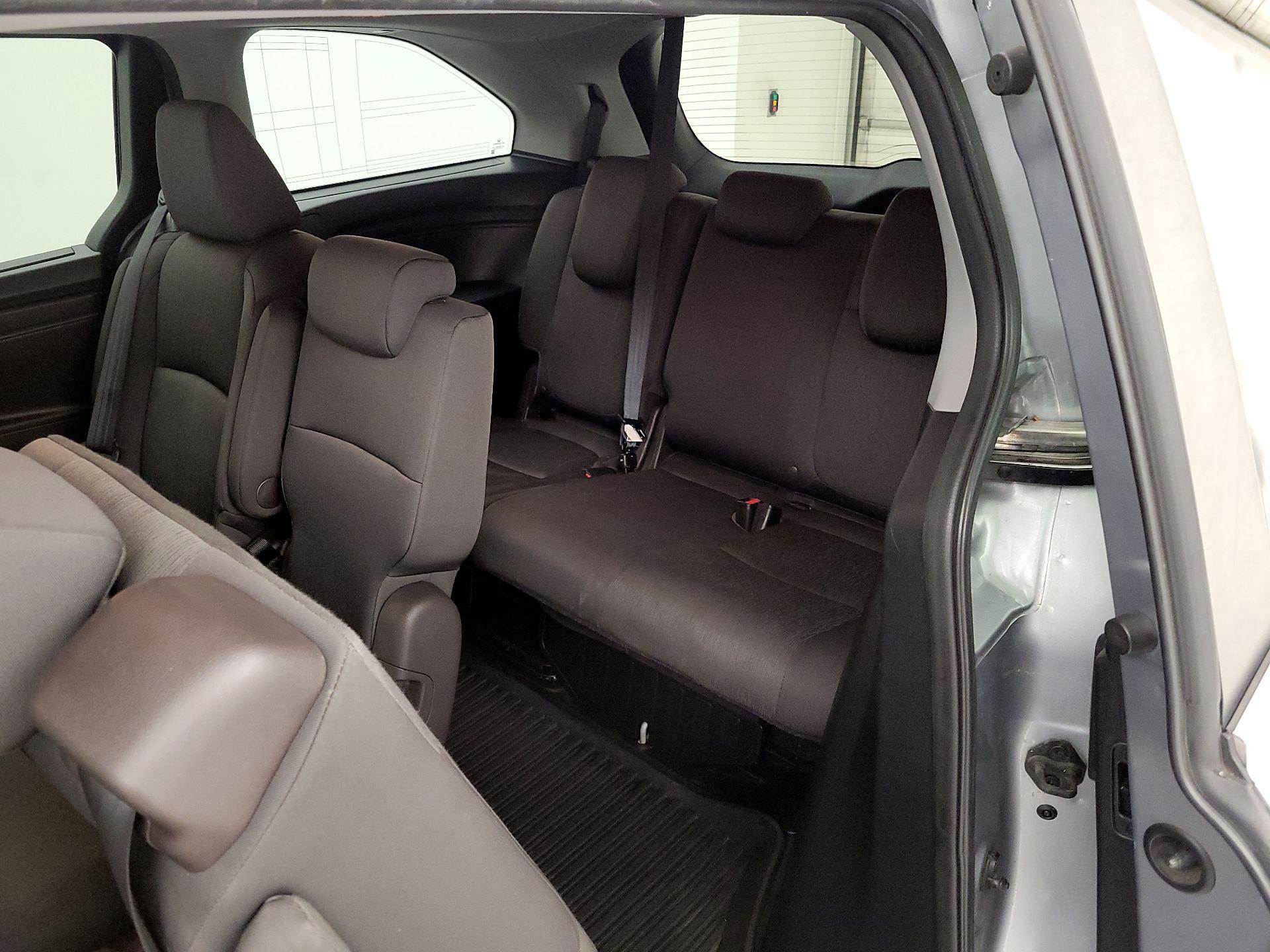 Thumbnail: 2019 Honda Odyssey - 20