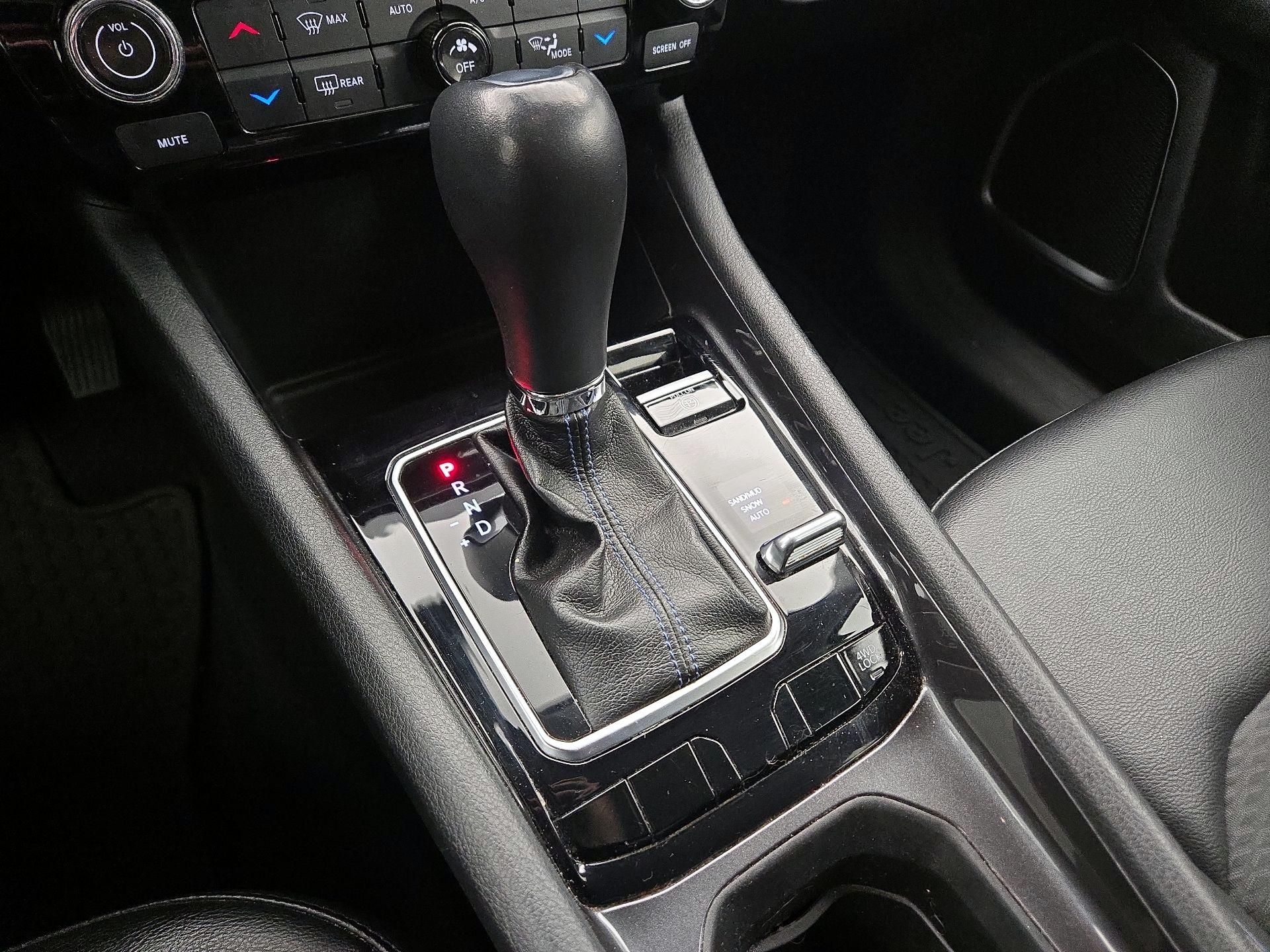 Thumbnail: 2022 Jeep Compass - 17