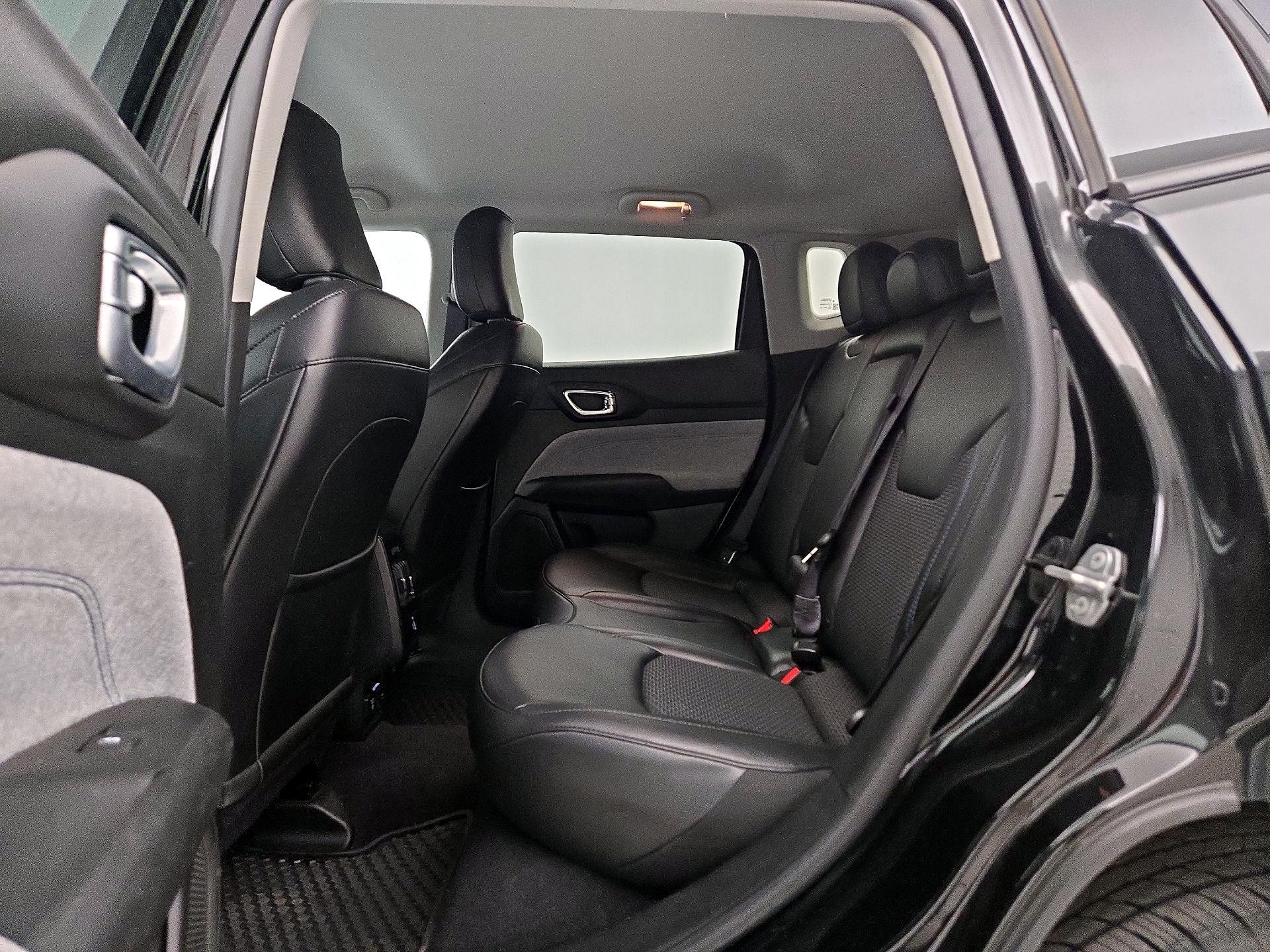 Thumbnail: 2022 Jeep Compass - 19