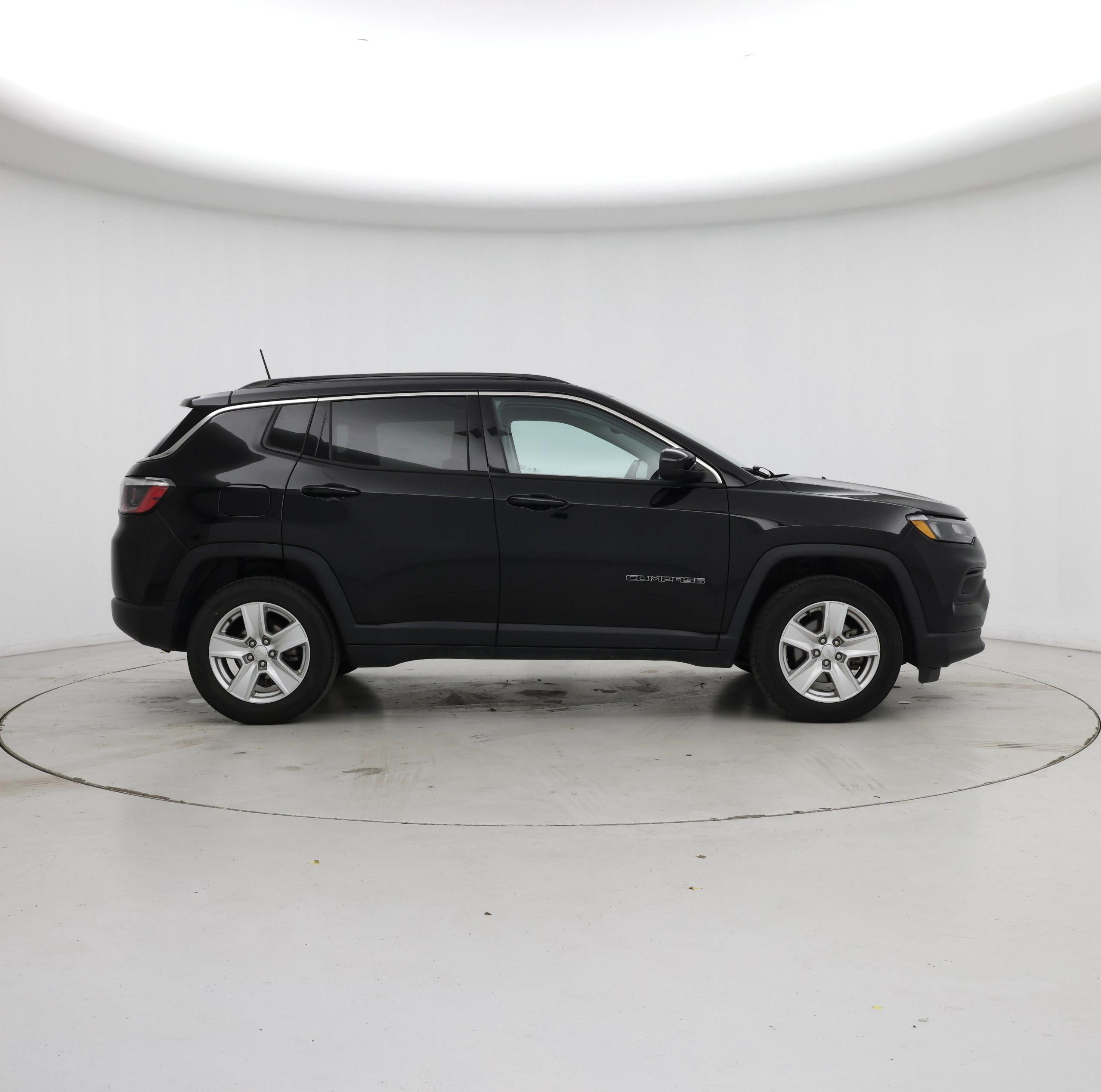 Thumbnail: 2022 Jeep Compass - 7