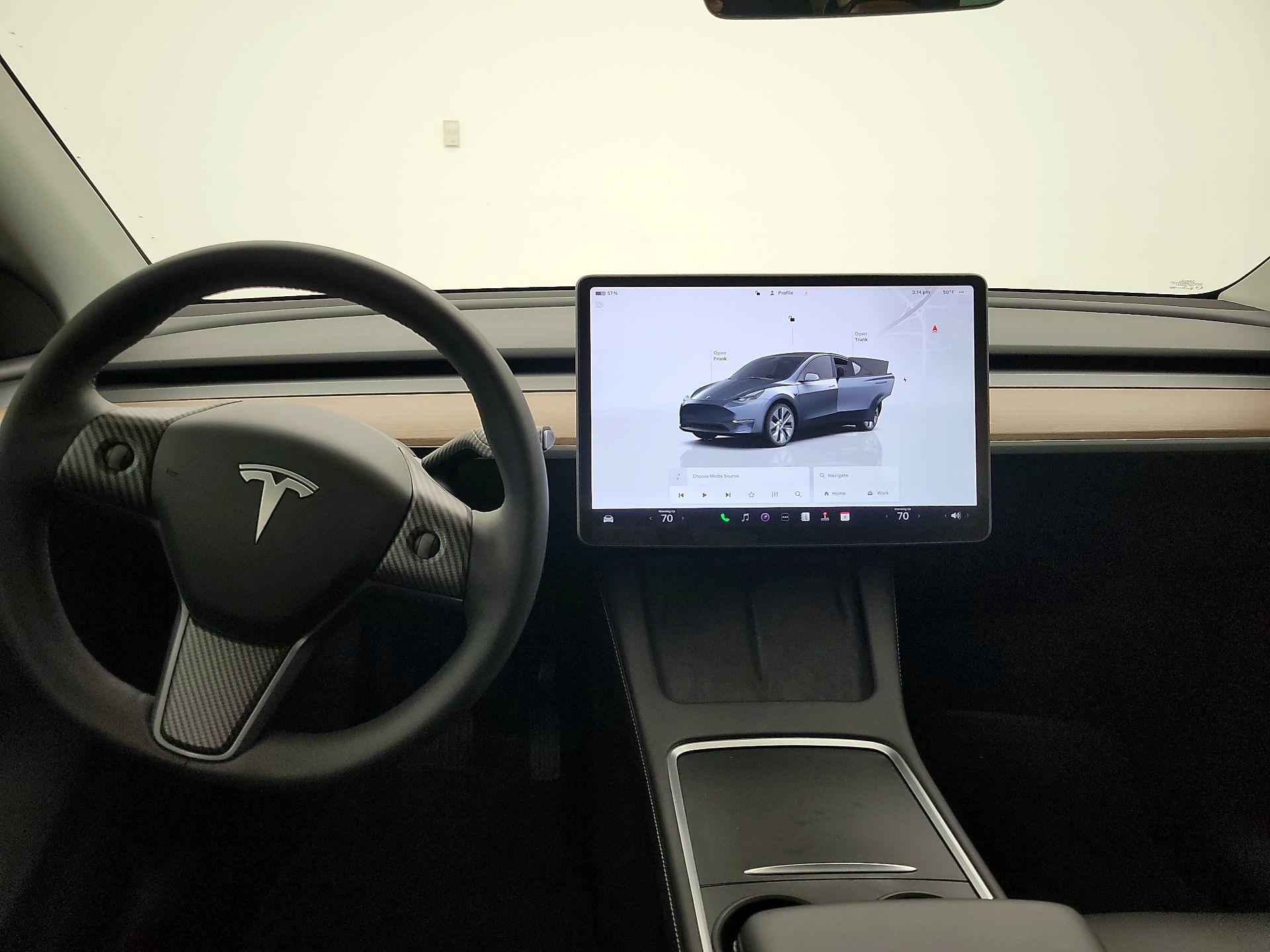 Thumbnail: 2023 Tesla Model Y - 9