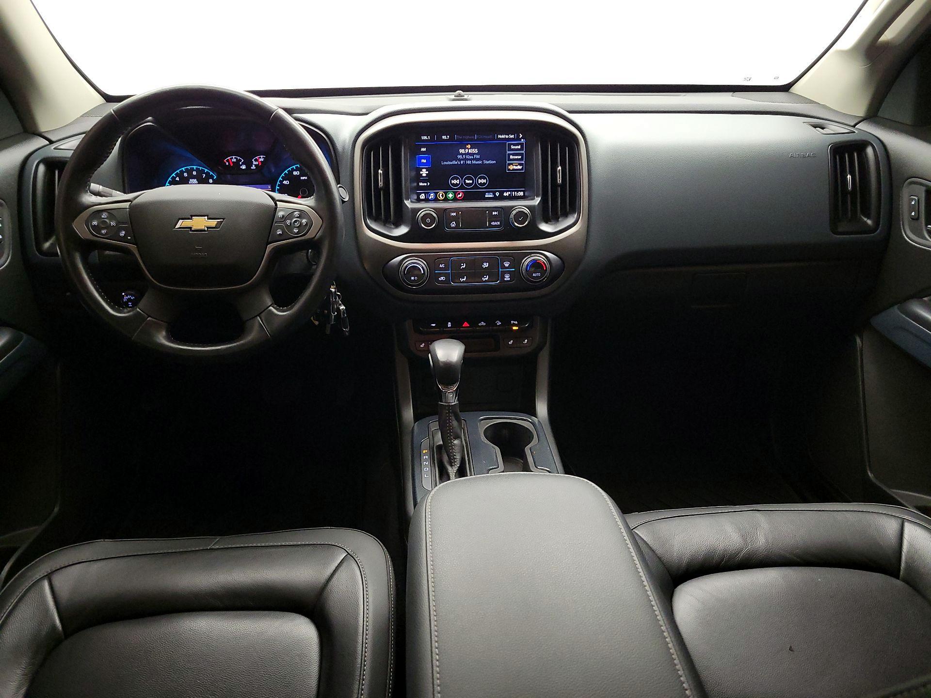 Thumbnail: 2022 Chevrolet Colorado - 9