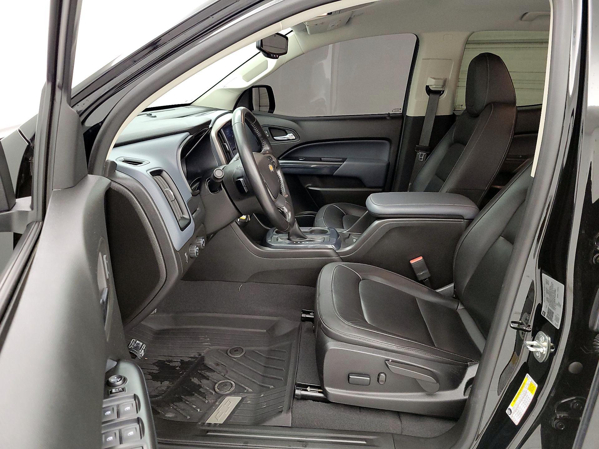 Thumbnail: 2022 Chevrolet Colorado - 11