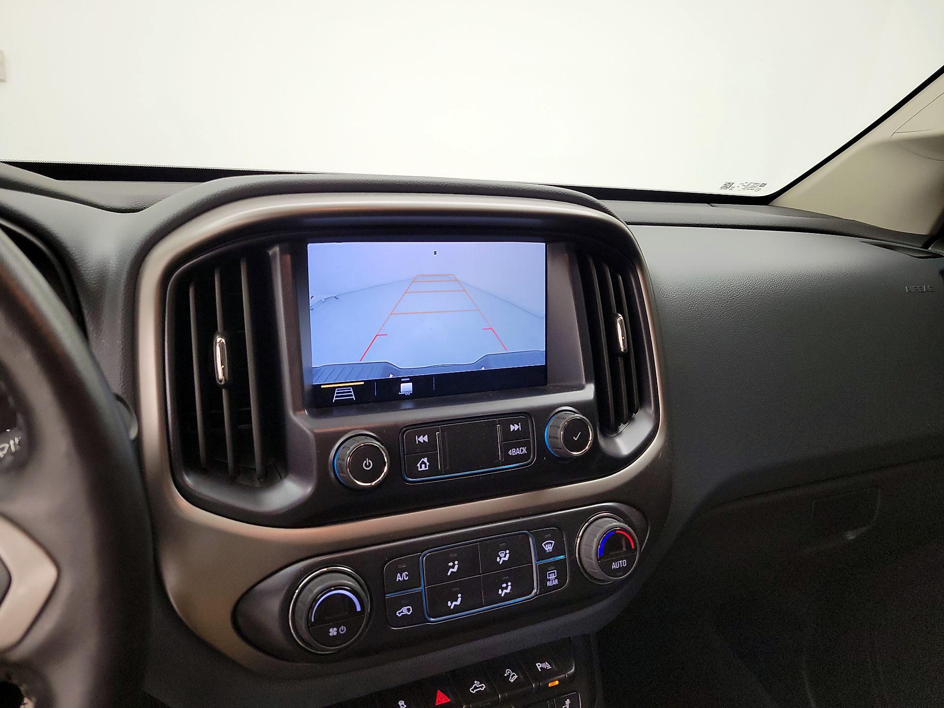 Thumbnail: 2022 Chevrolet Colorado - 13