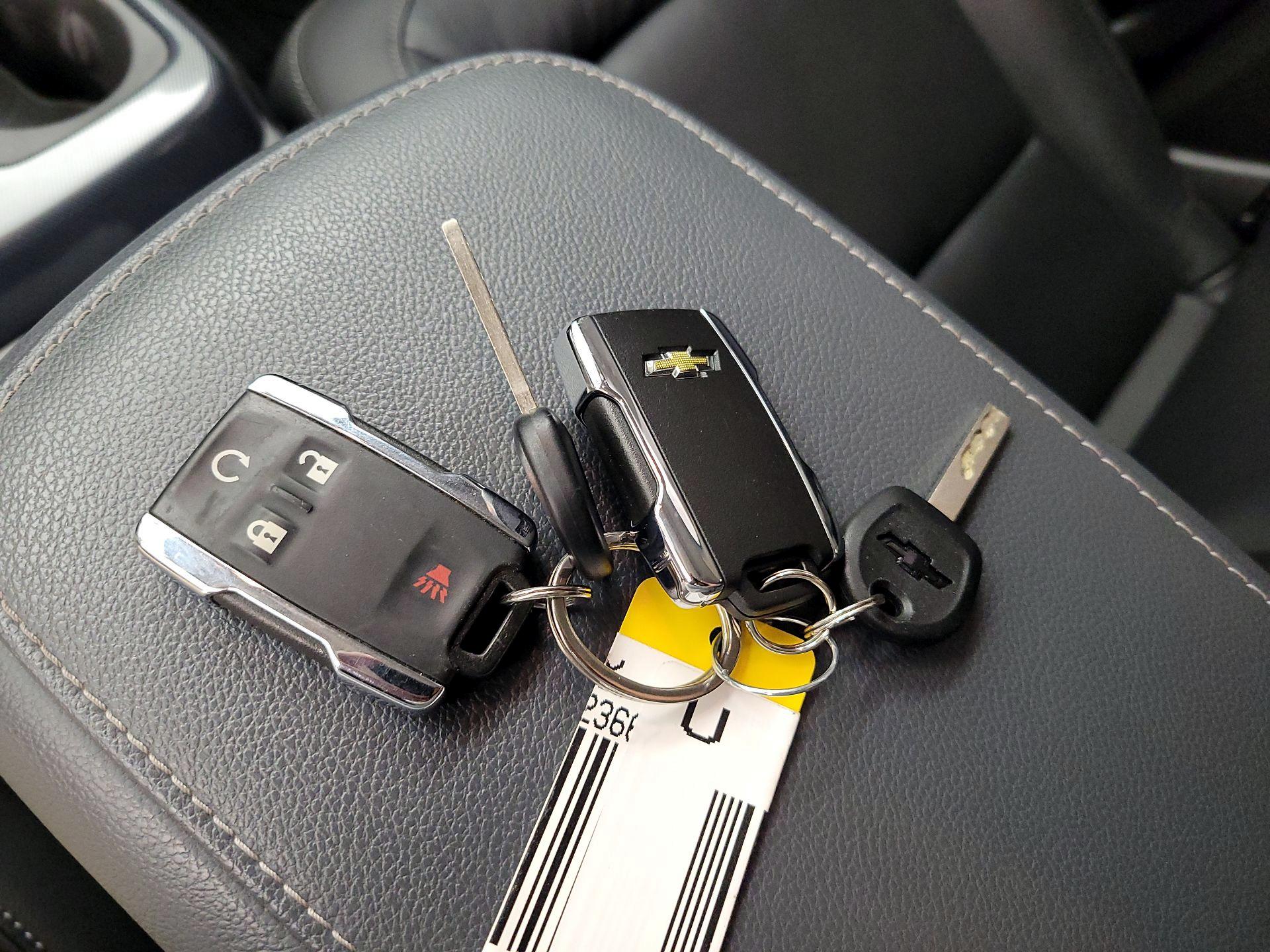 Thumbnail: 2022 Chevrolet Colorado - 20