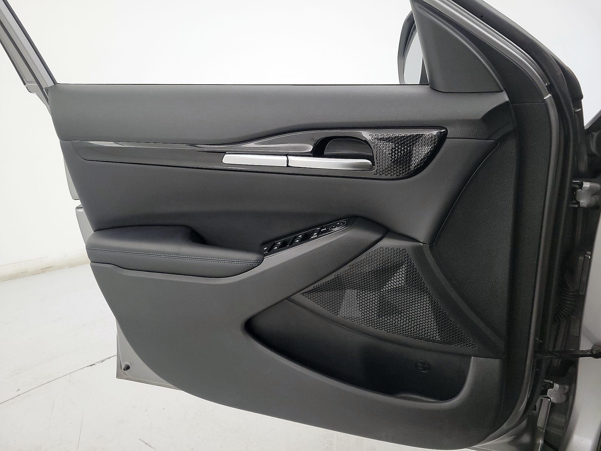 Thumbnail: 2021 Kia Seltos - 12