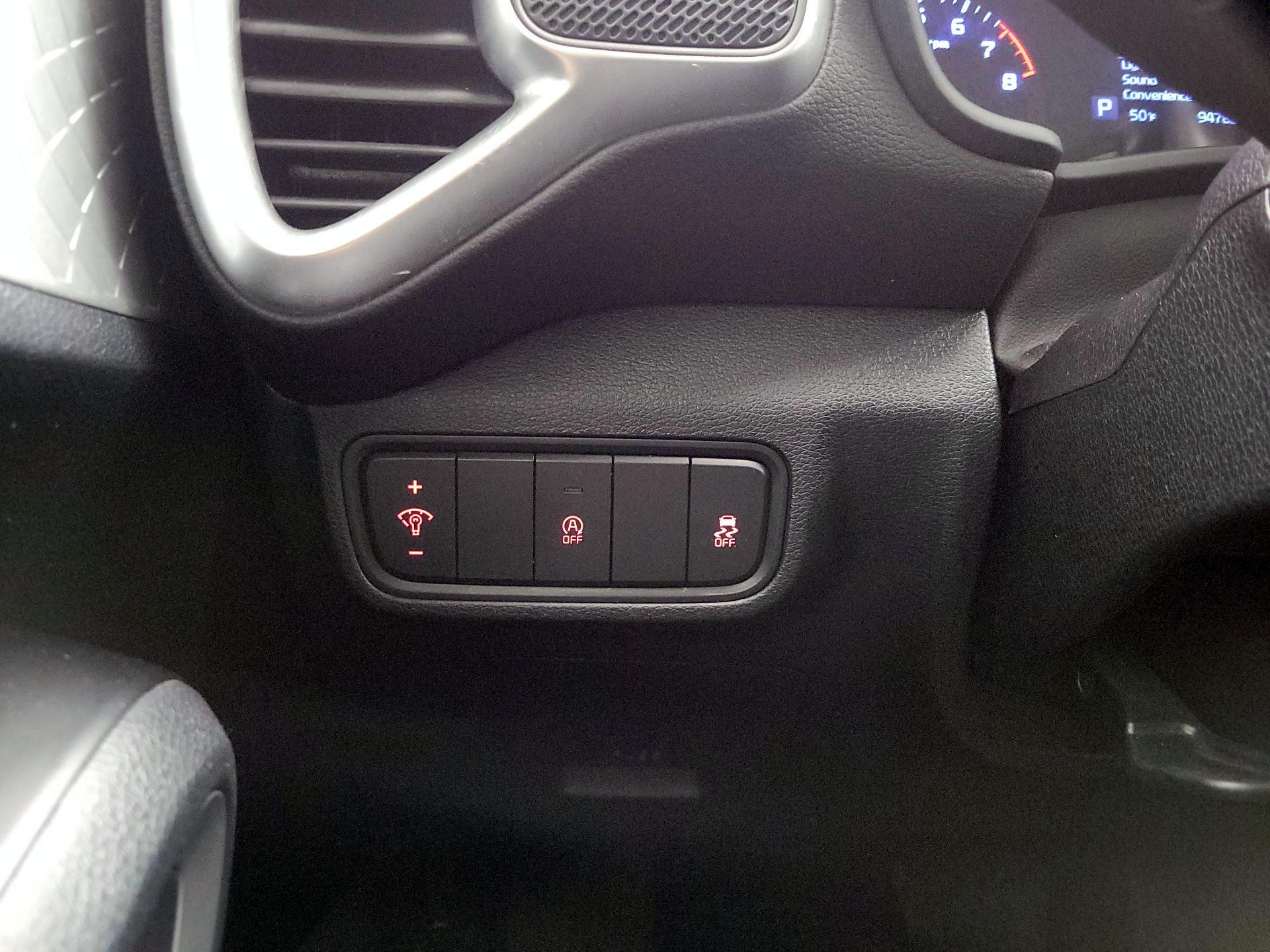 Thumbnail: 2020 Kia Soul - 13