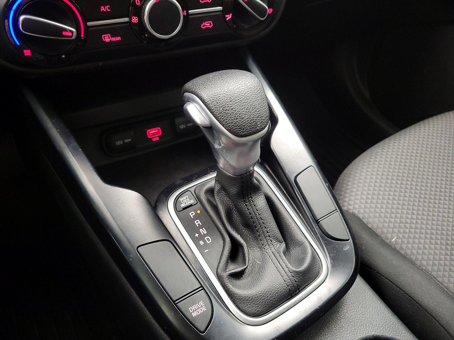 Thumbnail: 2020 Kia Soul - 17