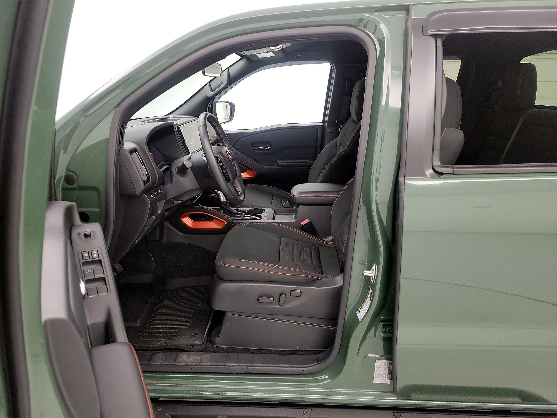 Thumbnail: 2025 Nissan Frontier - 11