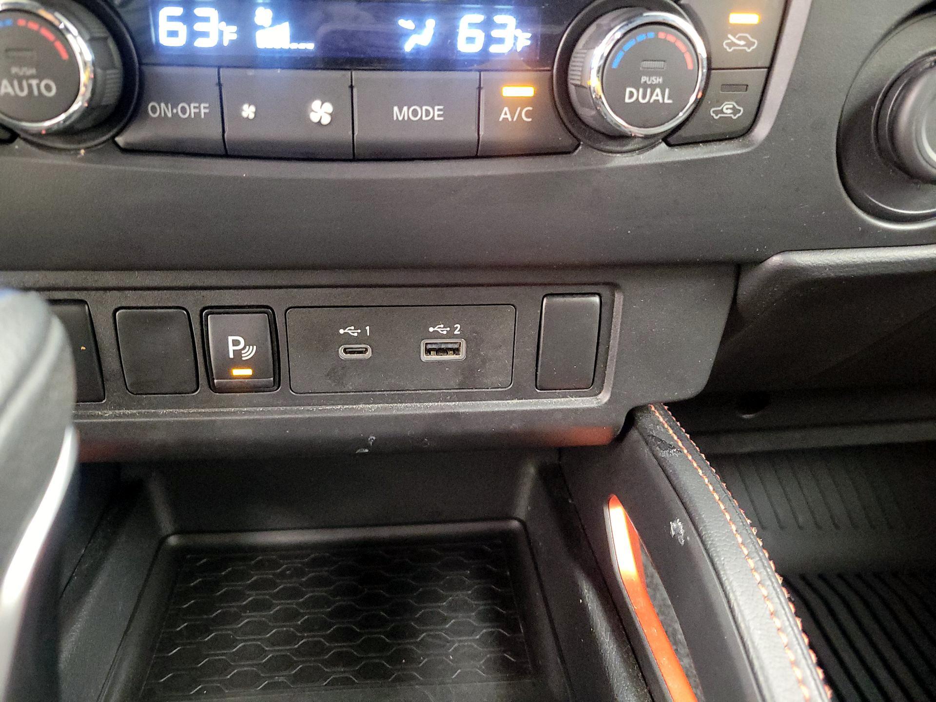 Thumbnail: 2025 Nissan Frontier - 18