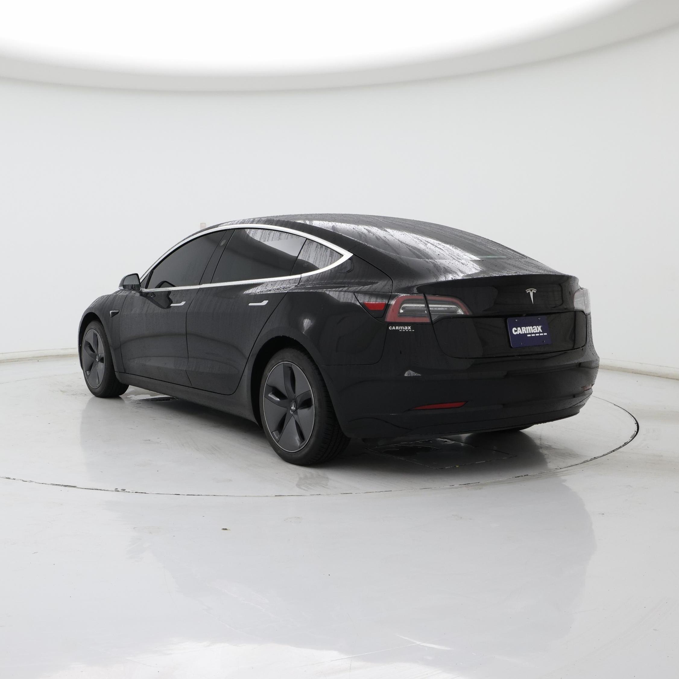 Thumbnail: 2019 Tesla Model 3 - 2