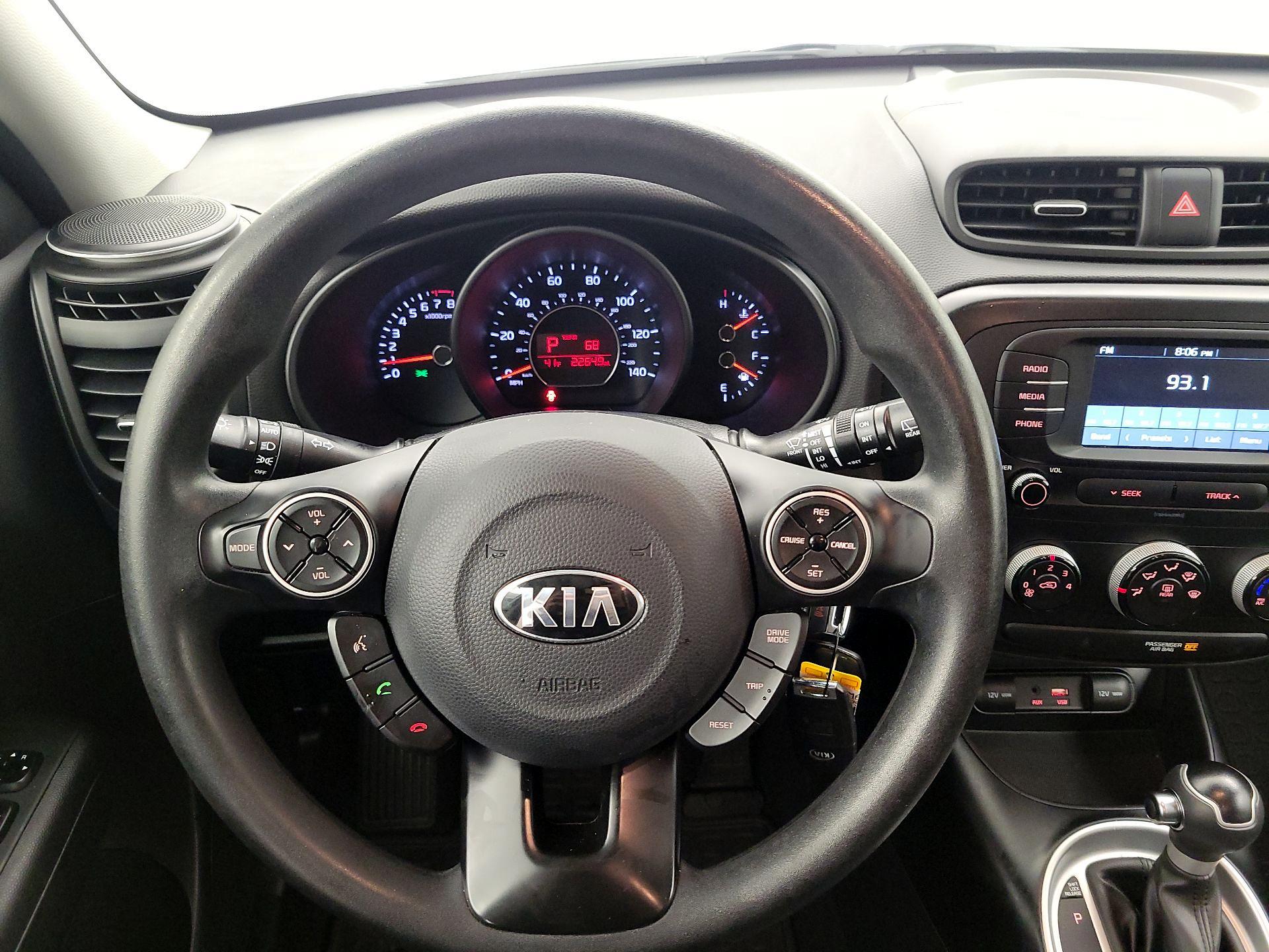 Thumbnail: 2019 Kia Soul - 10