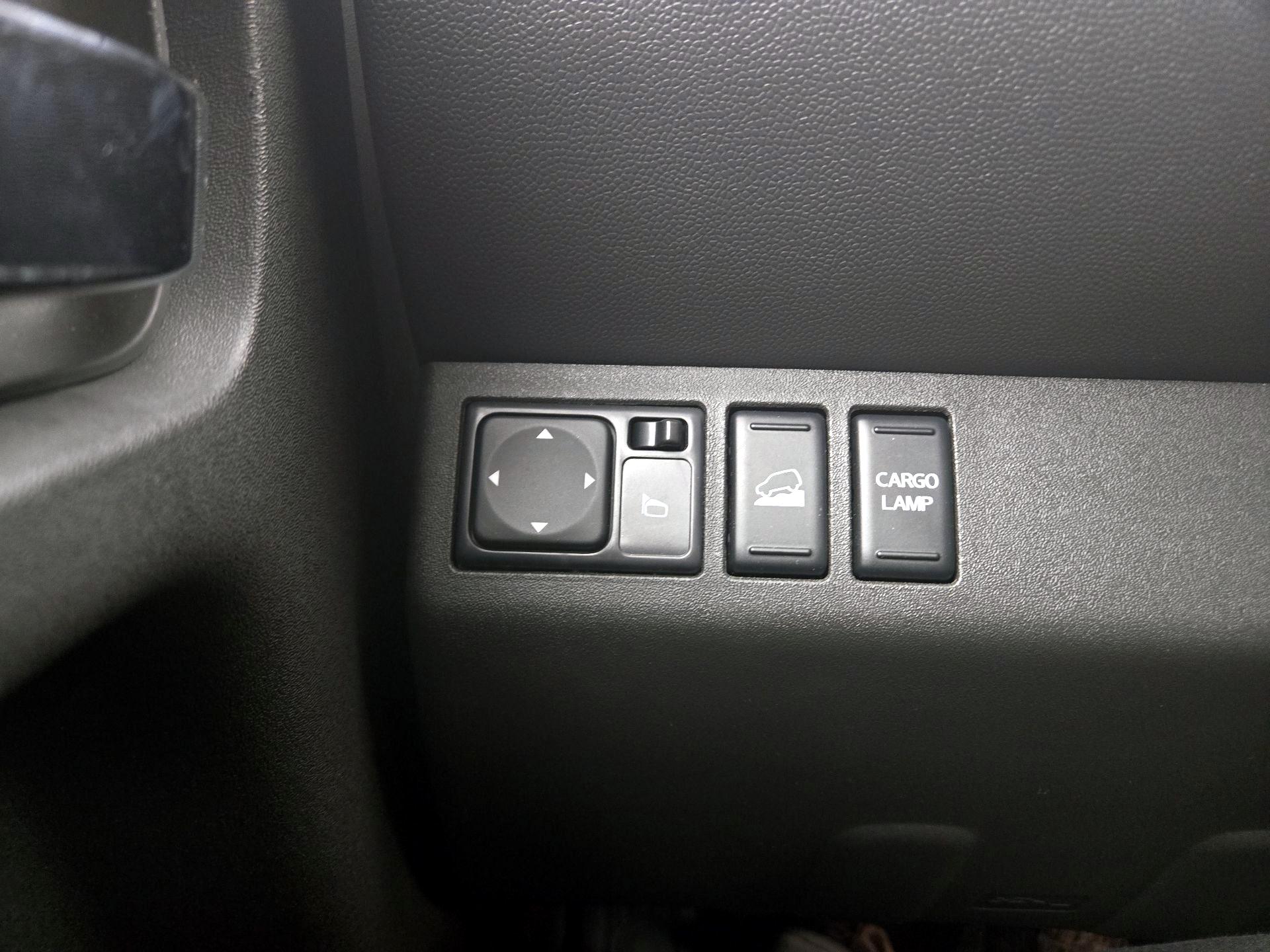 Thumbnail: 2016 Nissan Frontier - 13