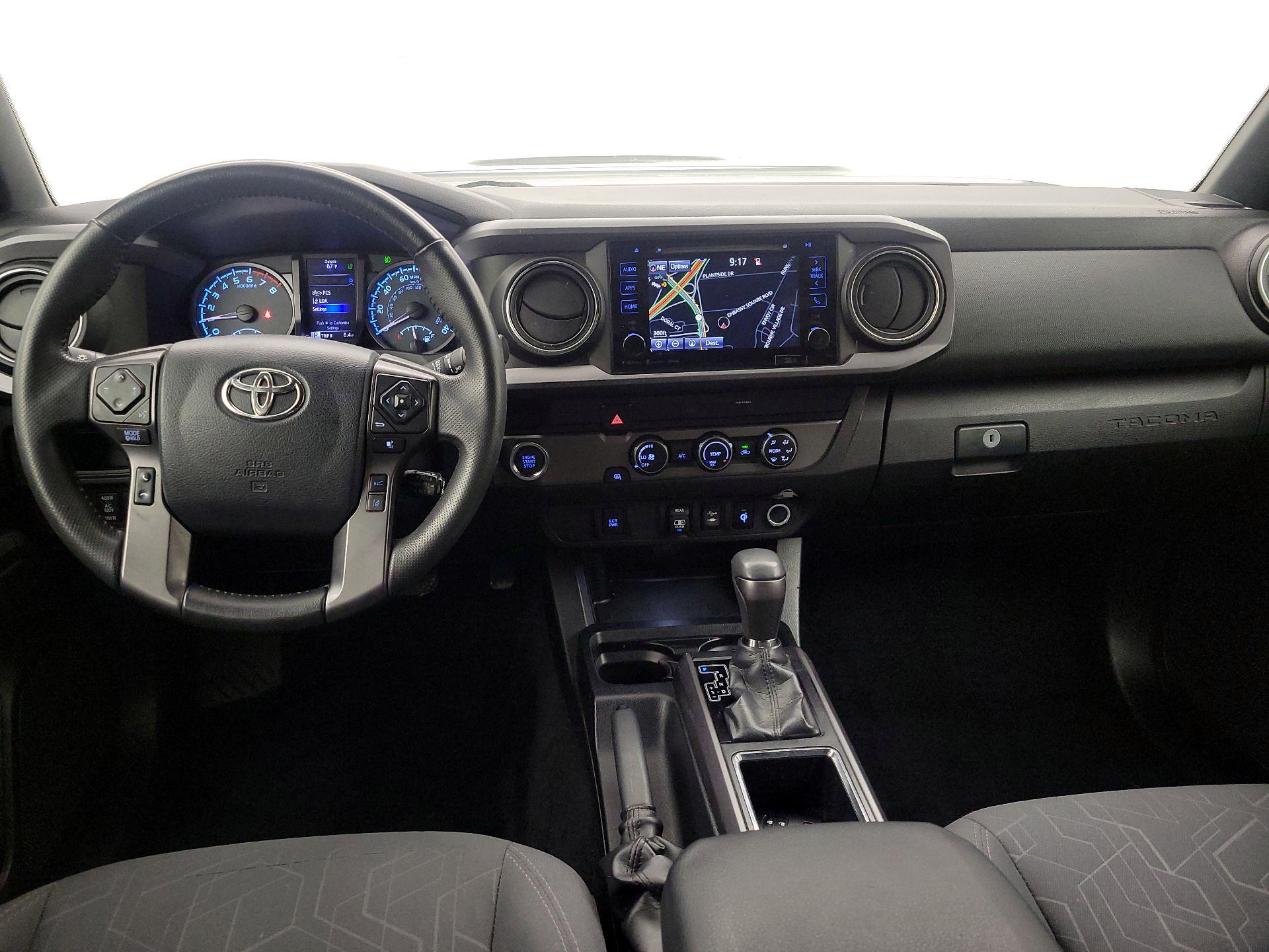 Thumbnail: 2019 Toyota Tacoma - 9