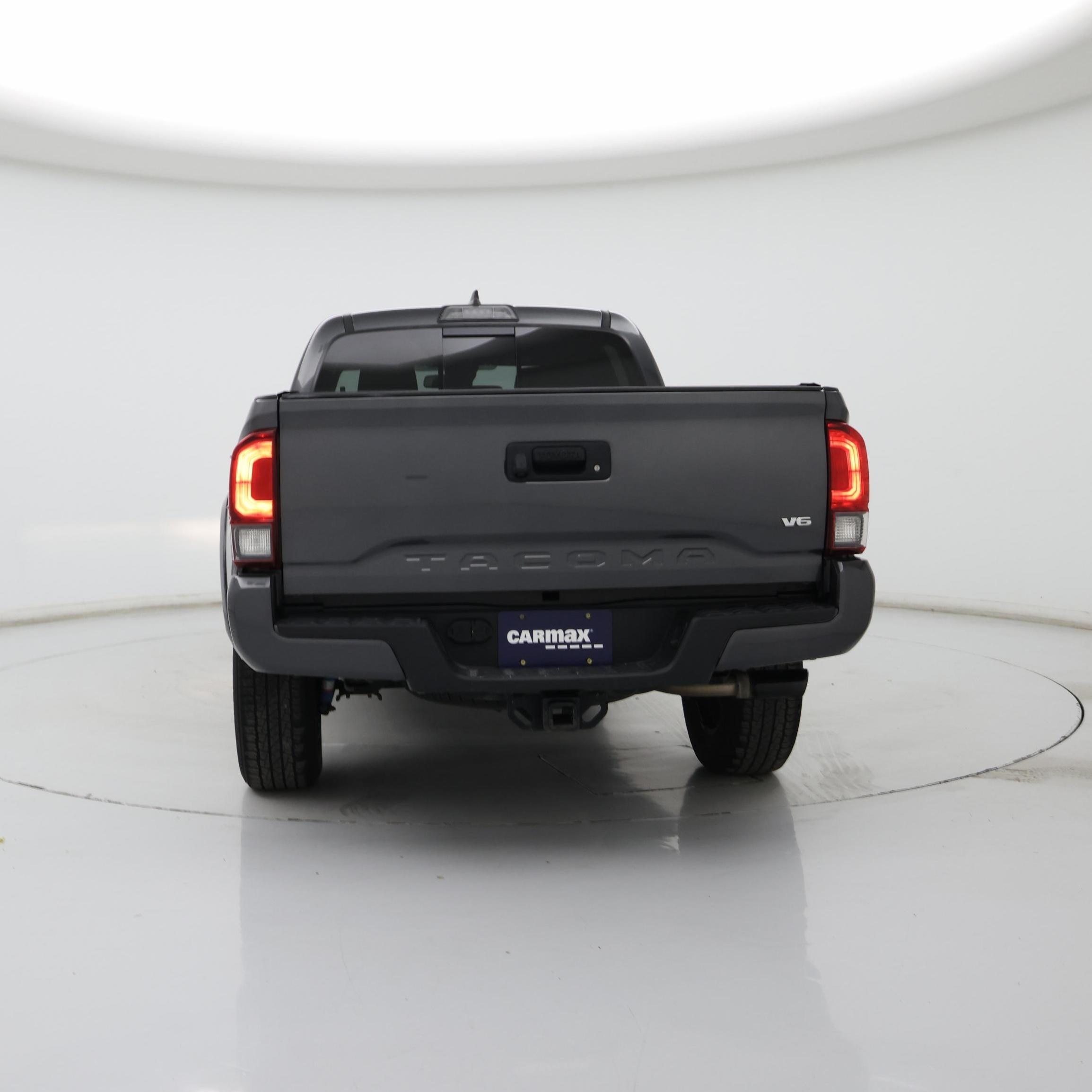 Thumbnail: 2019 Toyota Tacoma - 6