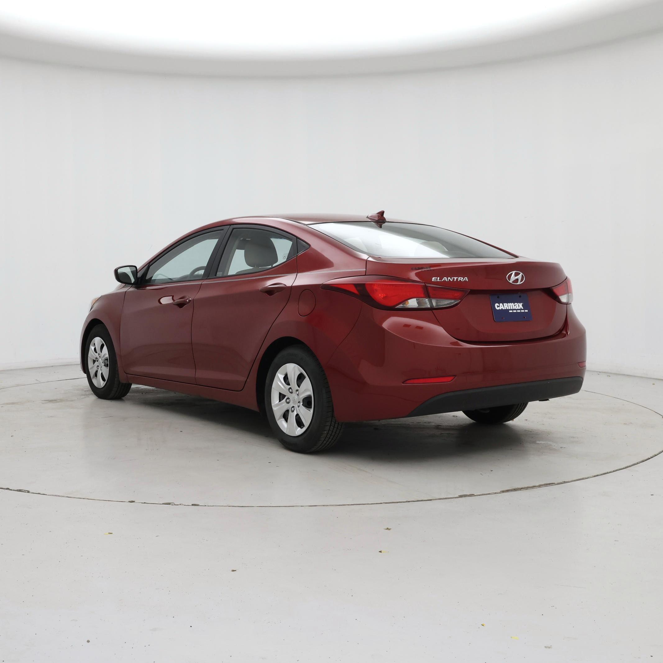 Thumbnail: 2016 Hyundai Elantra - 2