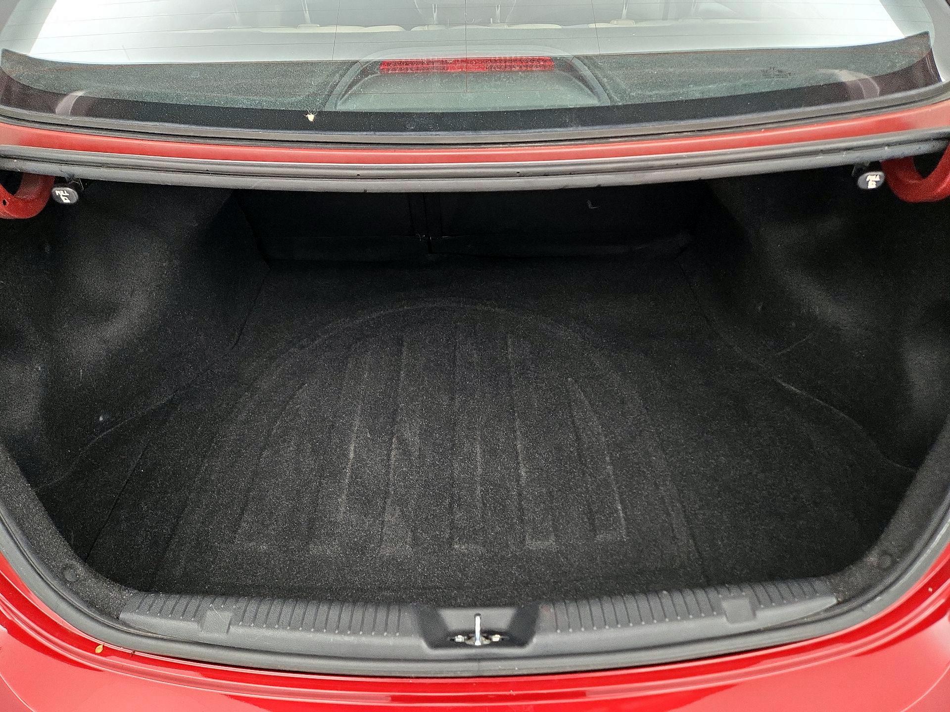 Thumbnail: 2016 Hyundai Elantra - 19