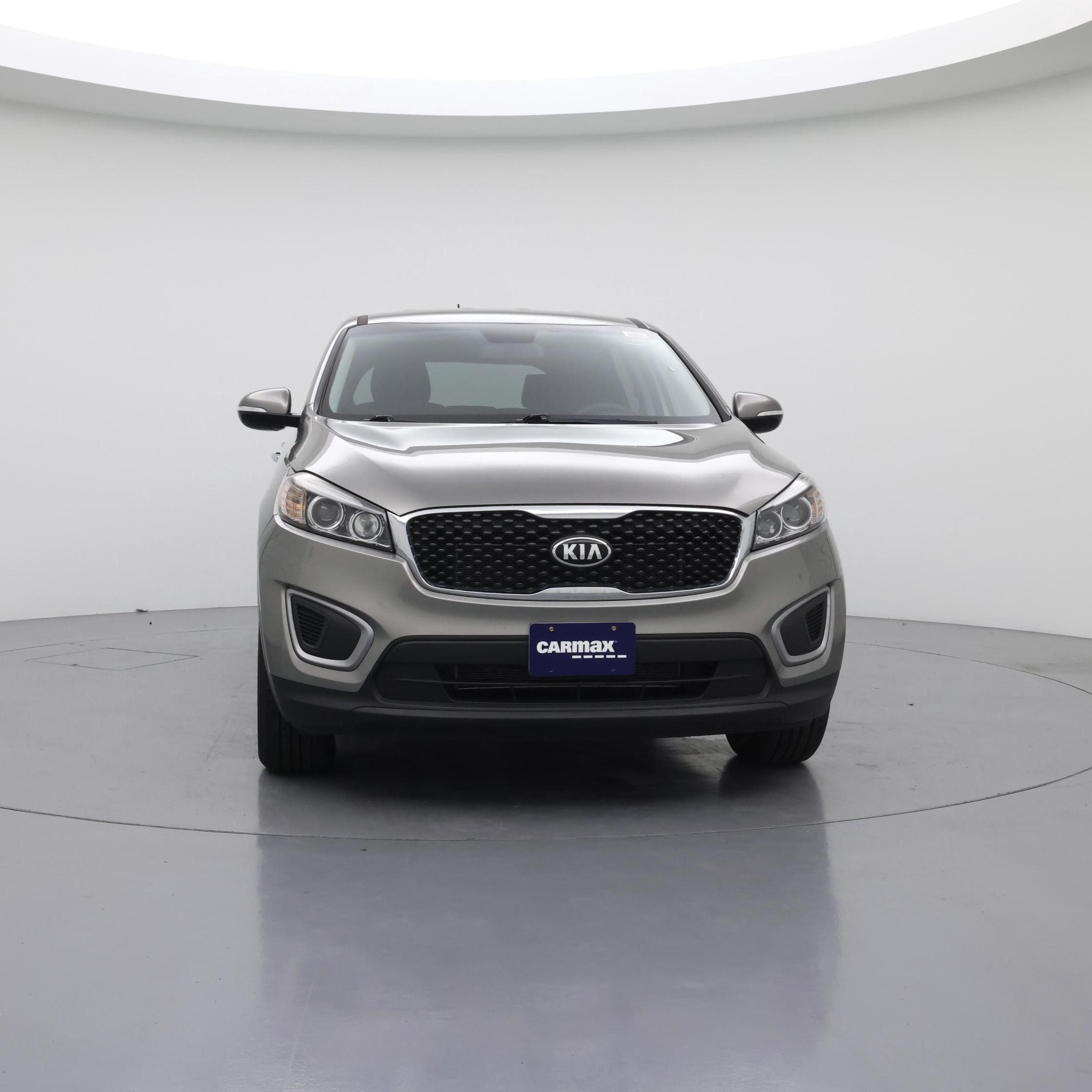 Thumbnail: 2016 Kia Sorento - 5