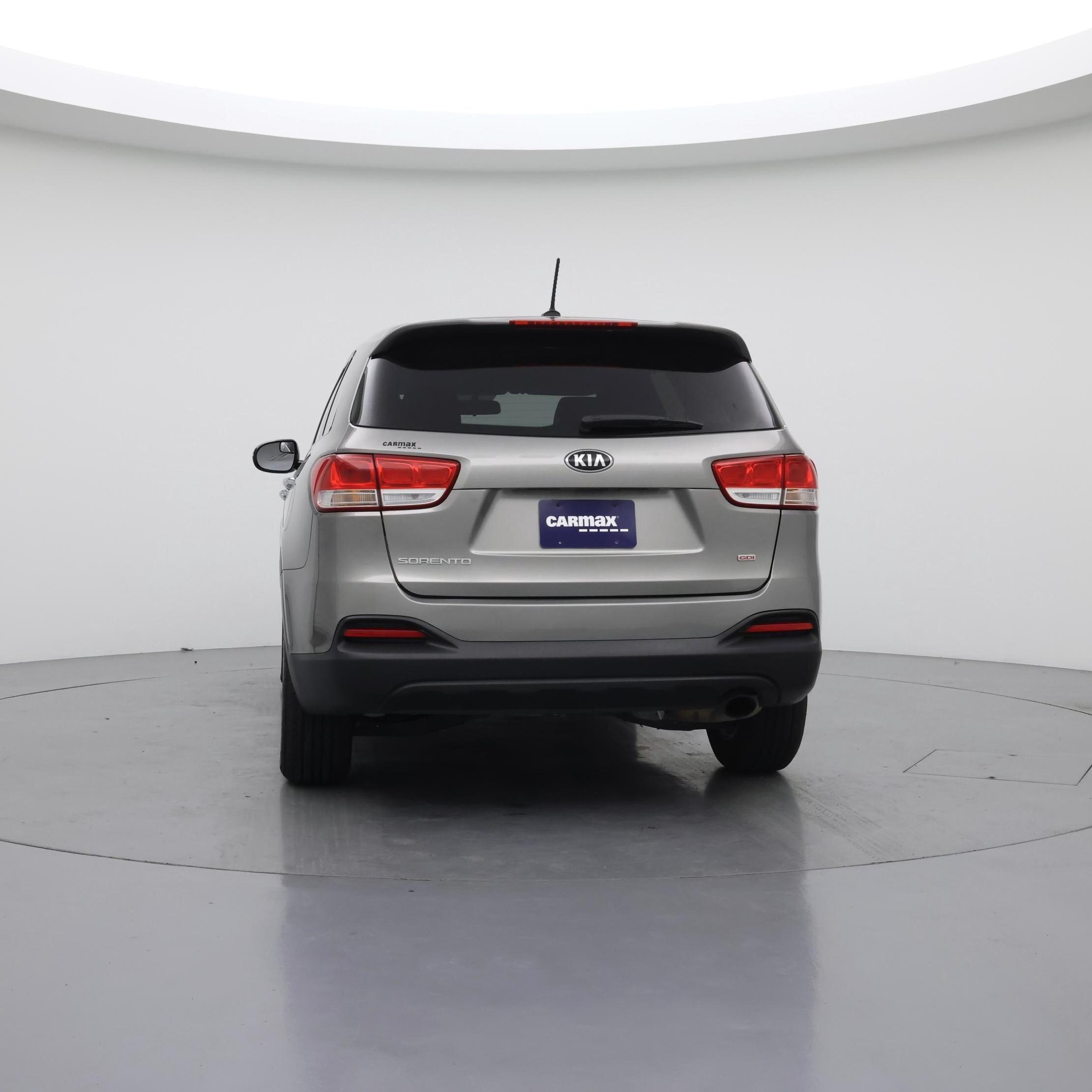 Thumbnail: 2016 Kia Sorento - 6