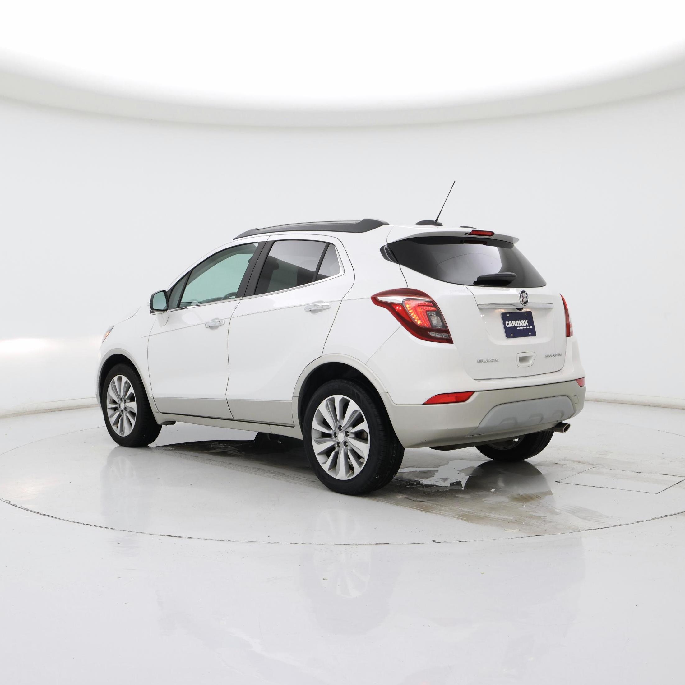 Thumbnail: 2018 Buick Encore - 2