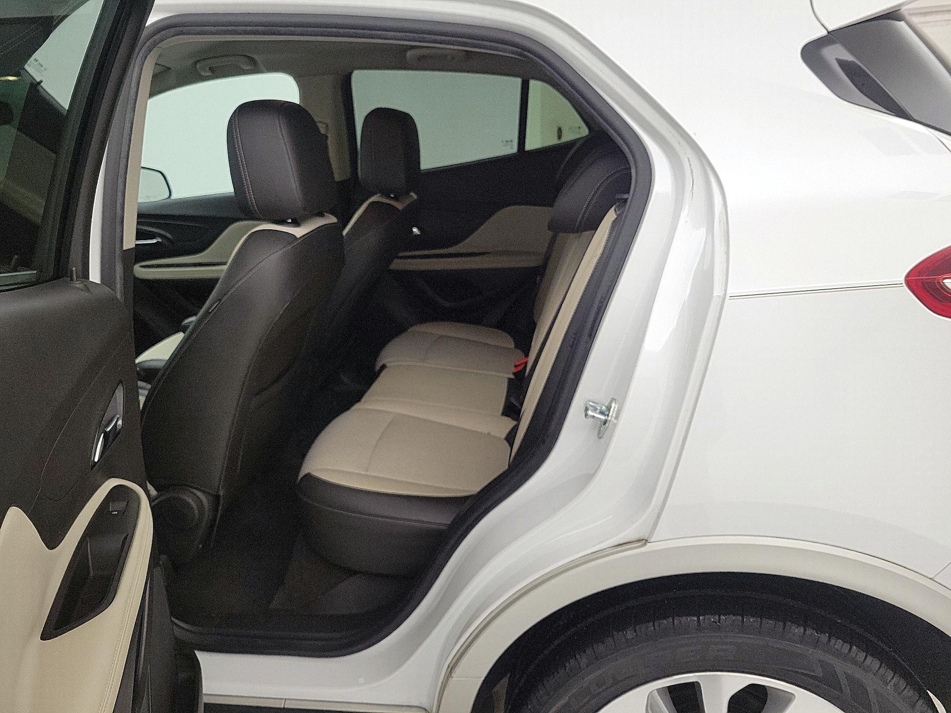 Thumbnail: 2018 Buick Encore - 20