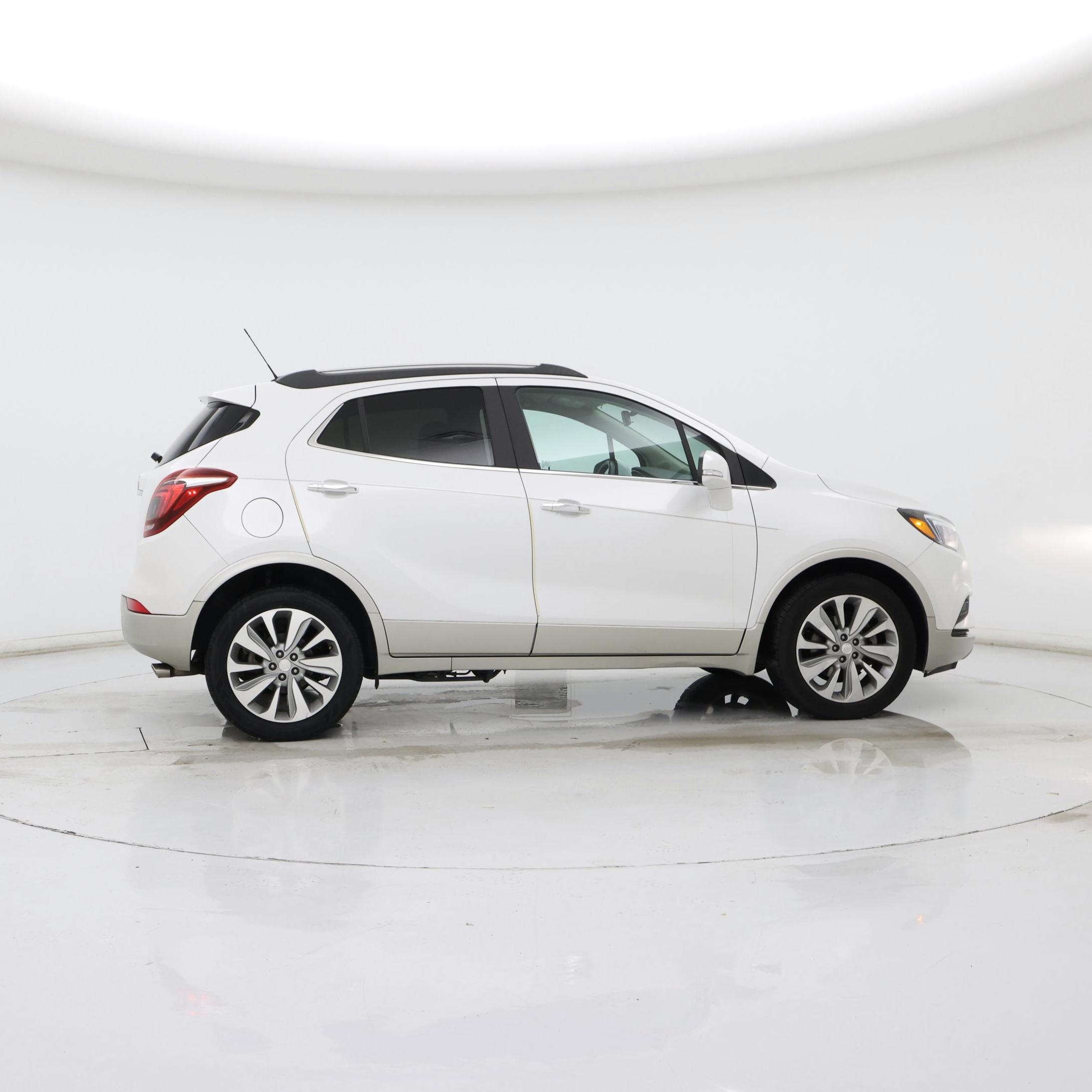 Thumbnail: 2018 Buick Encore - 7