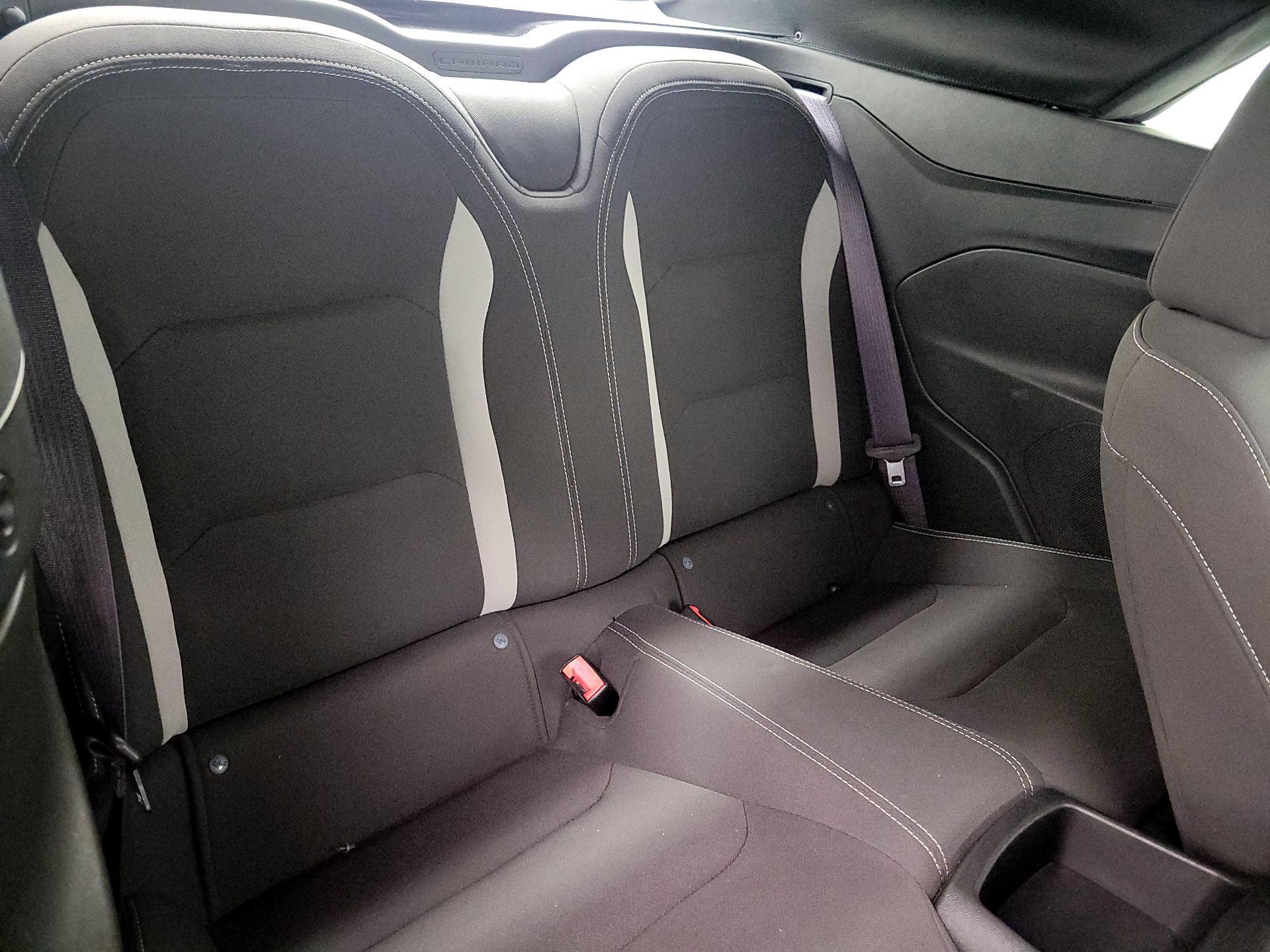 Thumbnail: 2017 Chevrolet Camaro - 17