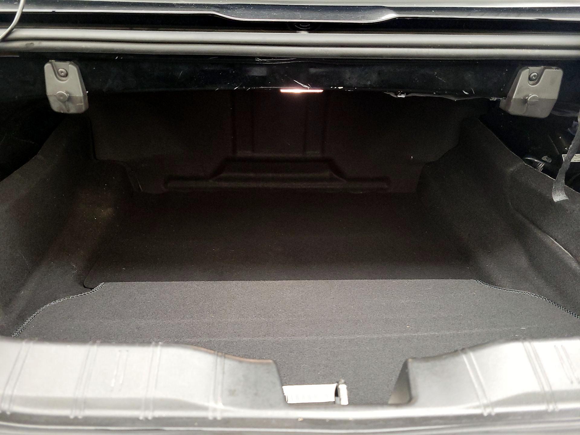 Thumbnail: 2017 Chevrolet Camaro - 18