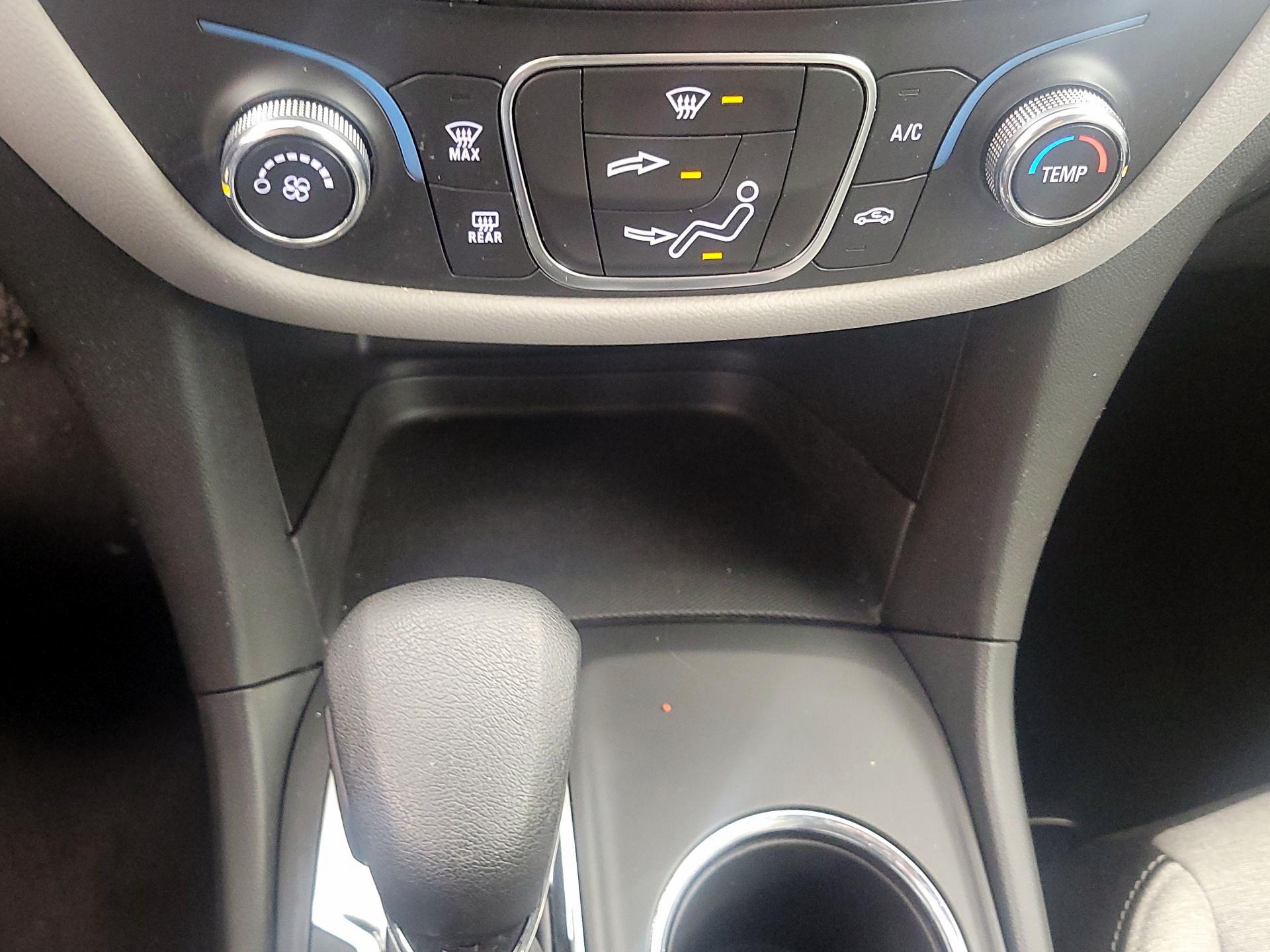 Thumbnail: 2023 Chevrolet Equinox - 16