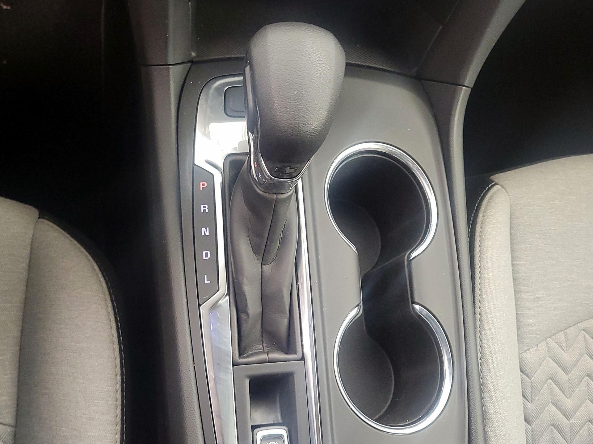 Thumbnail: 2023 Chevrolet Equinox - 17