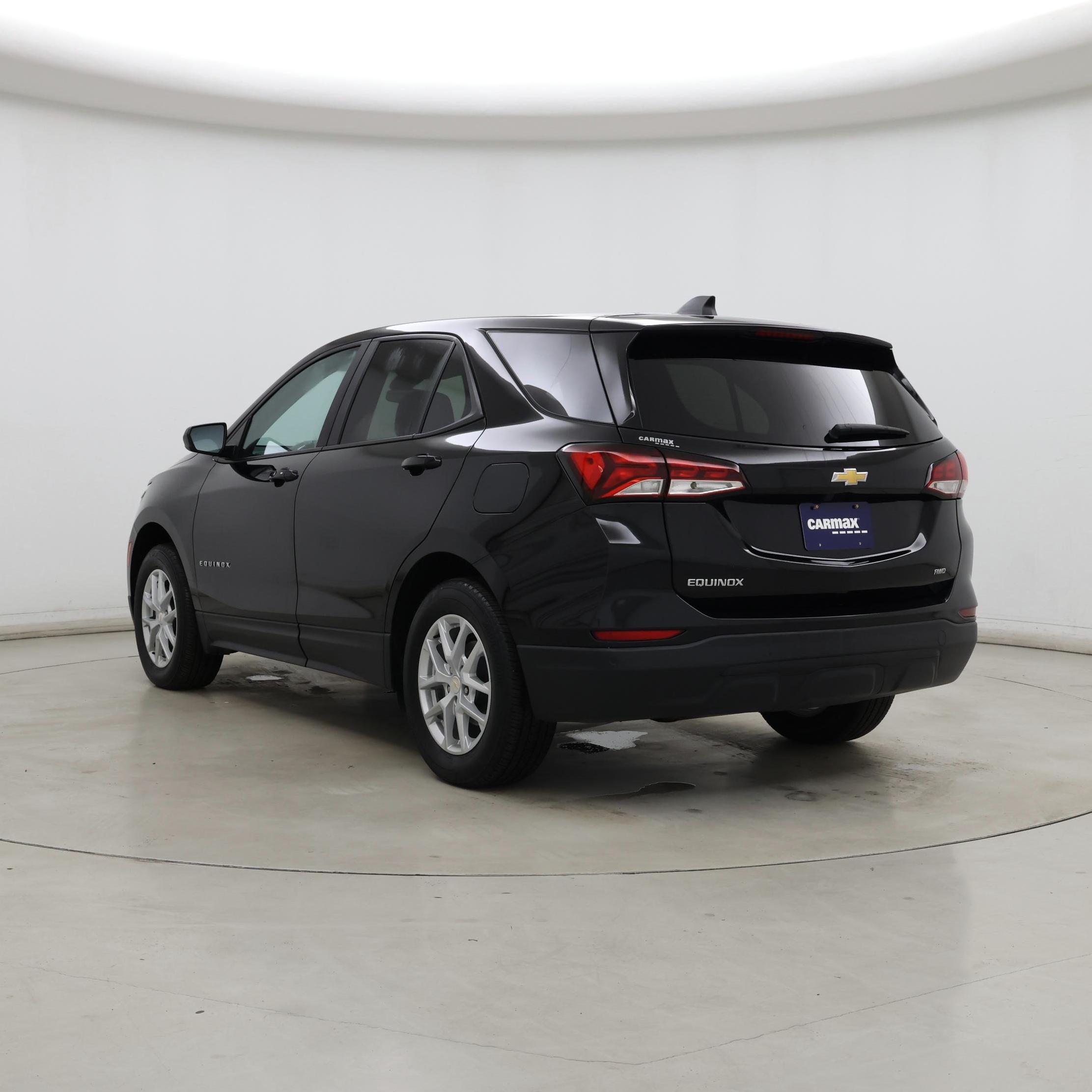 Thumbnail: 2023 Chevrolet Equinox - 2