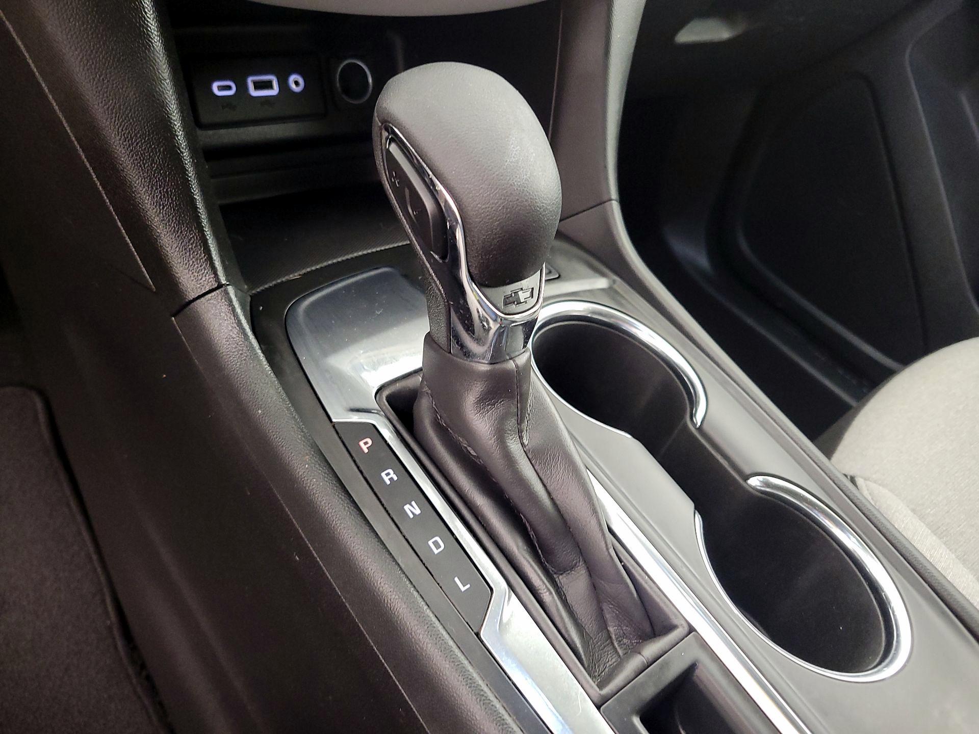 Thumbnail: 2023 Chevrolet Equinox - 17