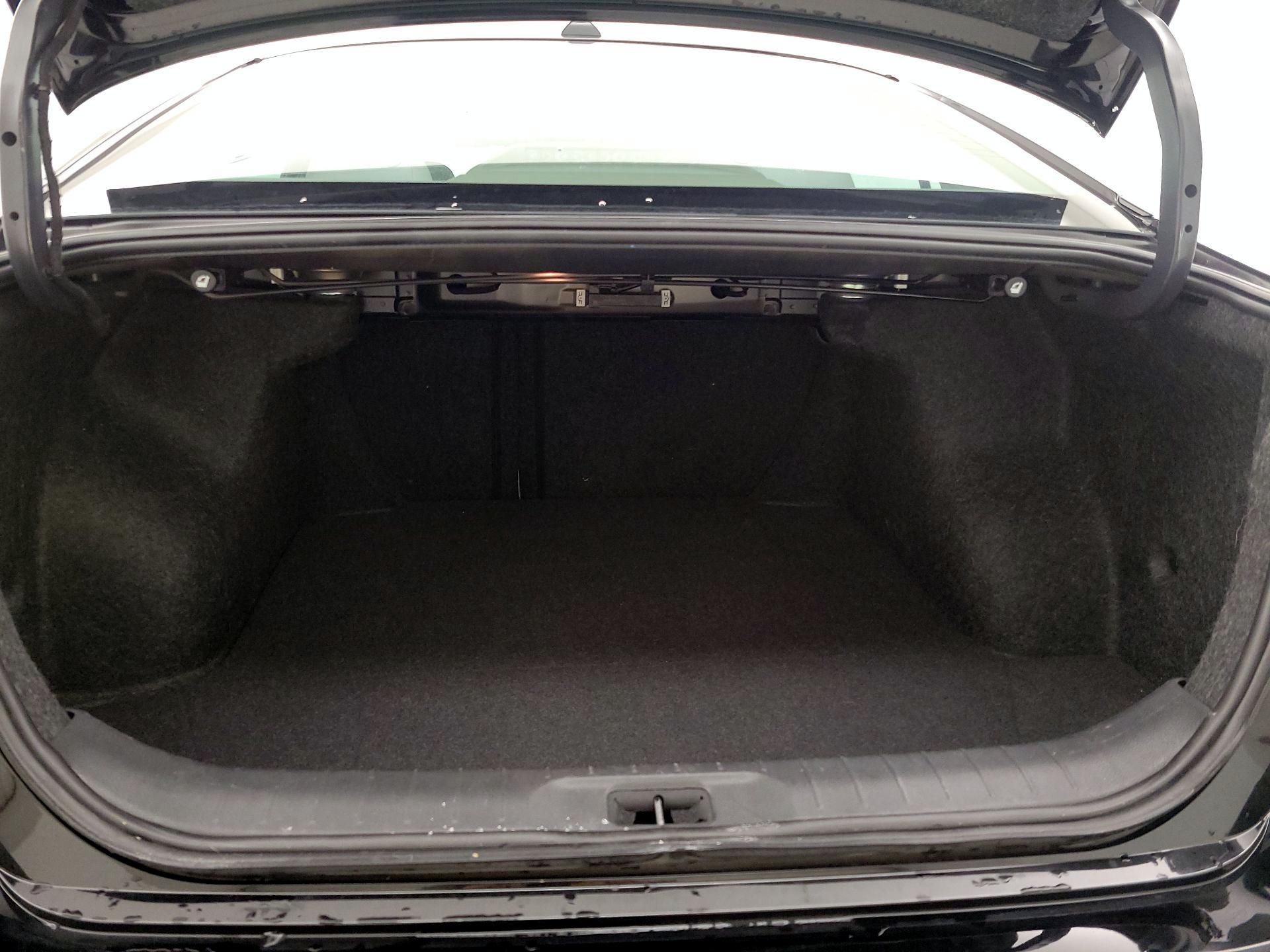 Thumbnail: 2020 Nissan Altima - 20