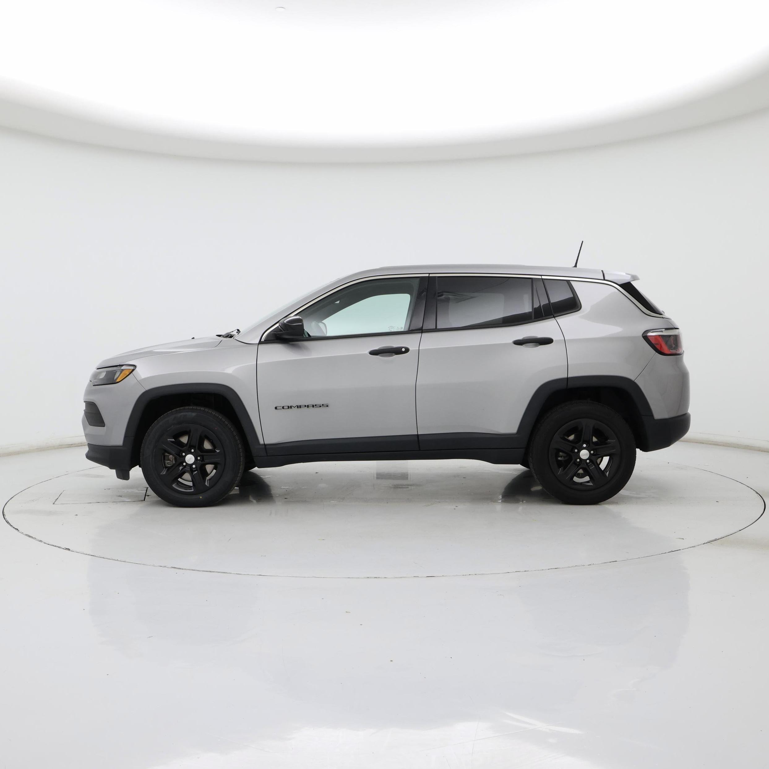 Thumbnail: 2023 Jeep Compass - 3