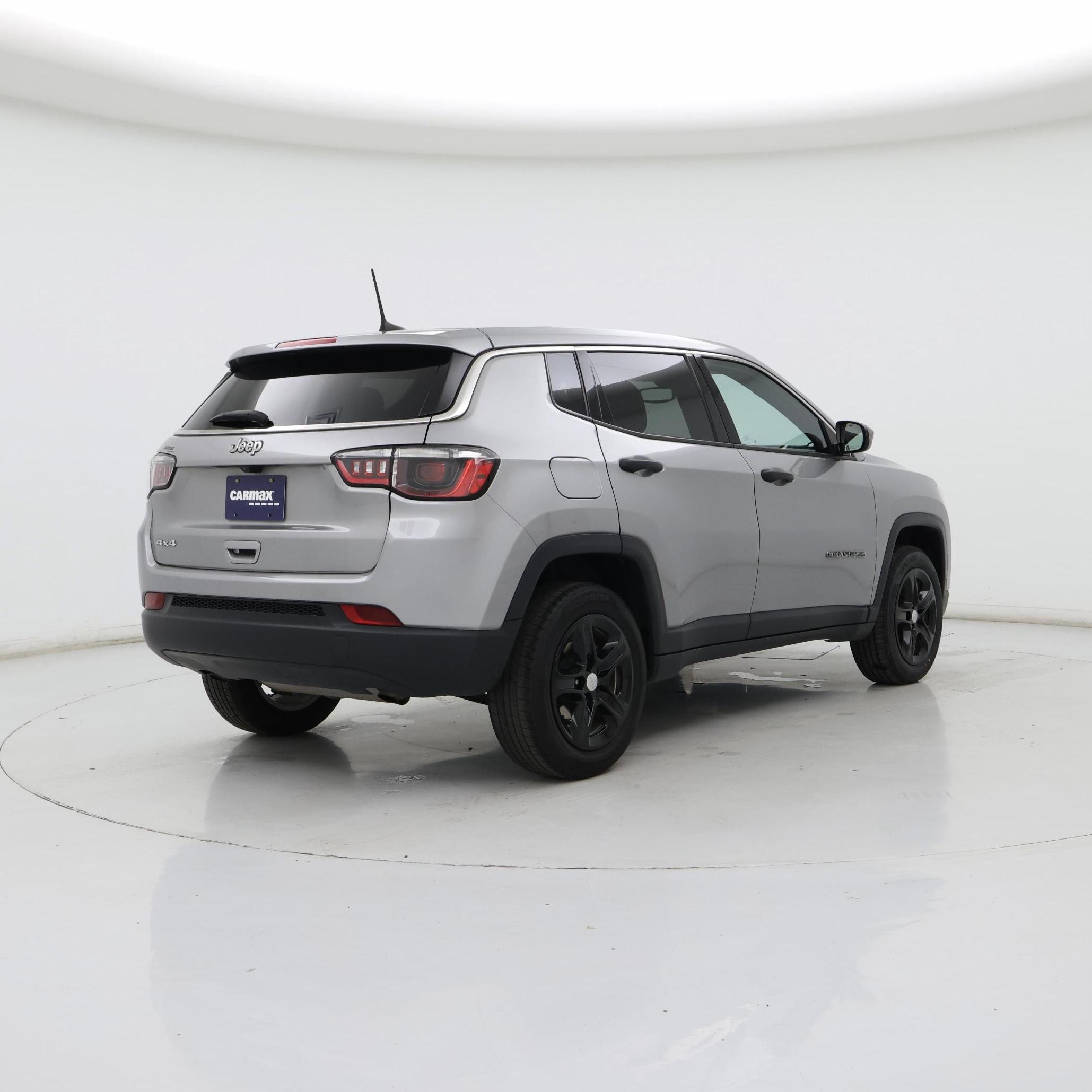 Thumbnail: 2023 Jeep Compass - 8