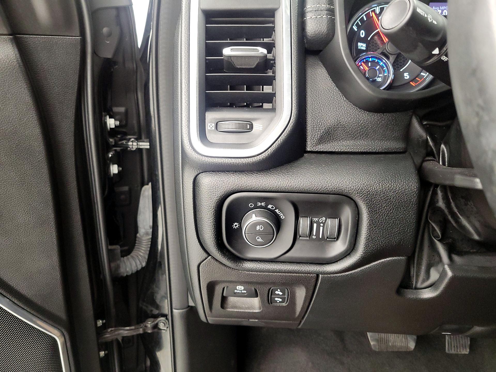 Thumbnail: 2022 RAM 1500 - 13