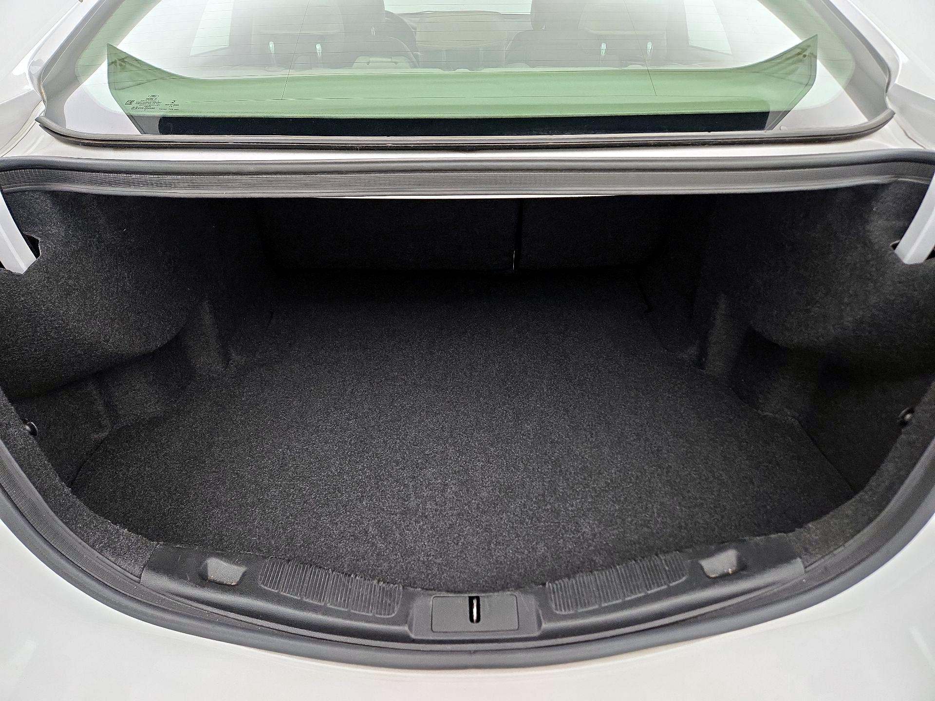 Thumbnail: 2017 Ford Fusion - 20