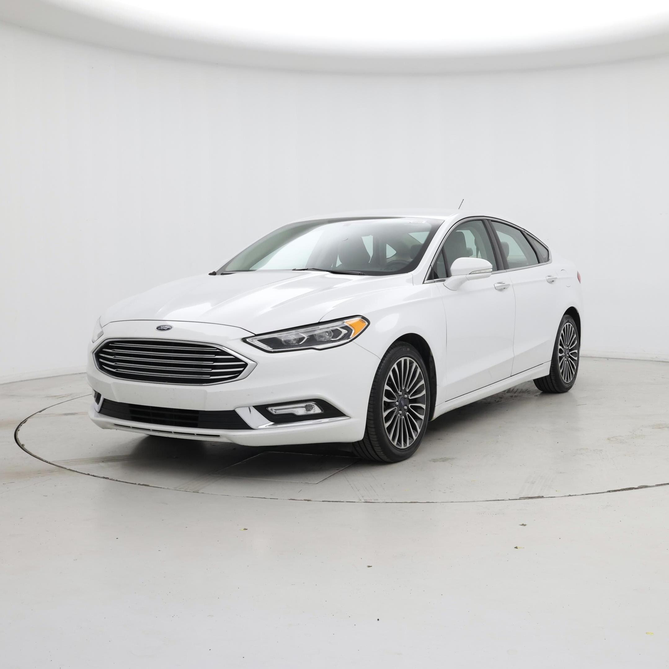 Thumbnail: 2017 Ford Fusion - 4