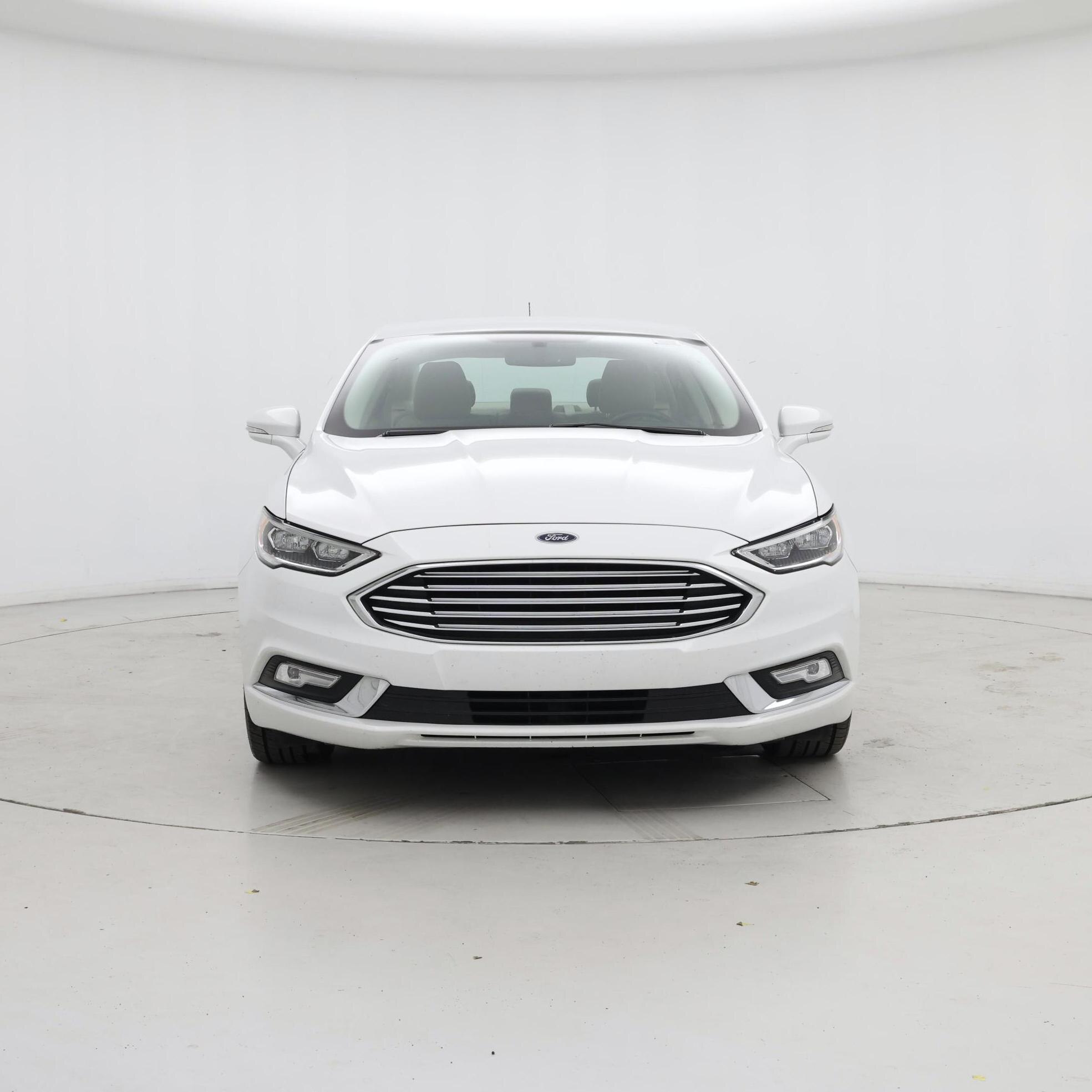 Thumbnail: 2017 Ford Fusion - 5