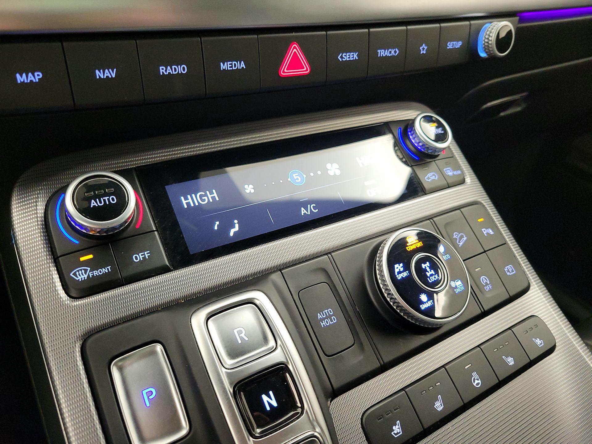 Thumbnail: 2024 Hyundai Palisade - 16