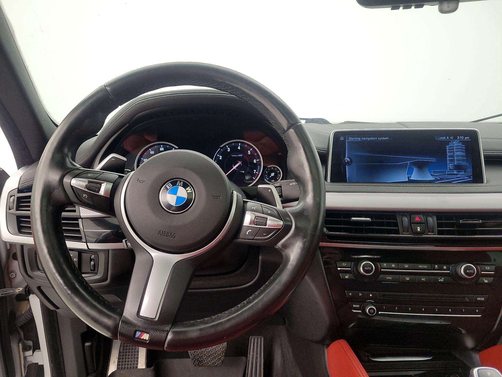 Thumbnail: 2017 BMW X6 - 10