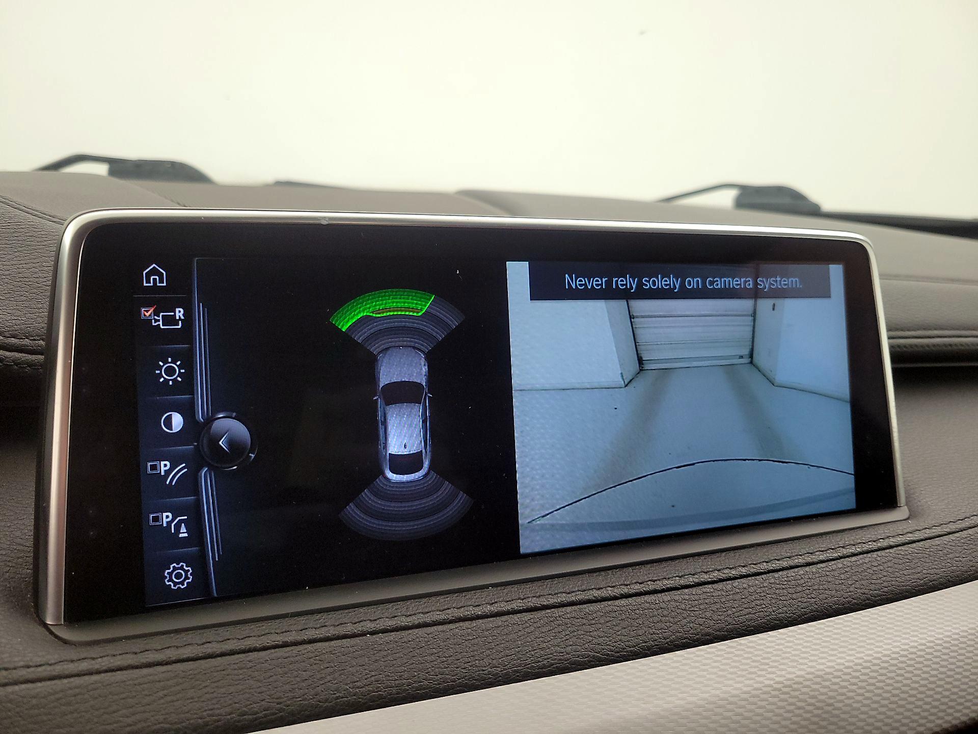 Thumbnail: 2017 BMW X6 - 14