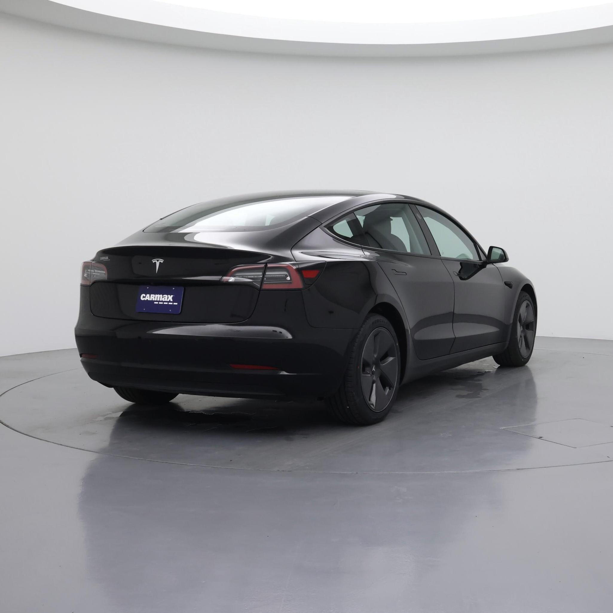 Thumbnail: 2021 Tesla Model 3 - 8