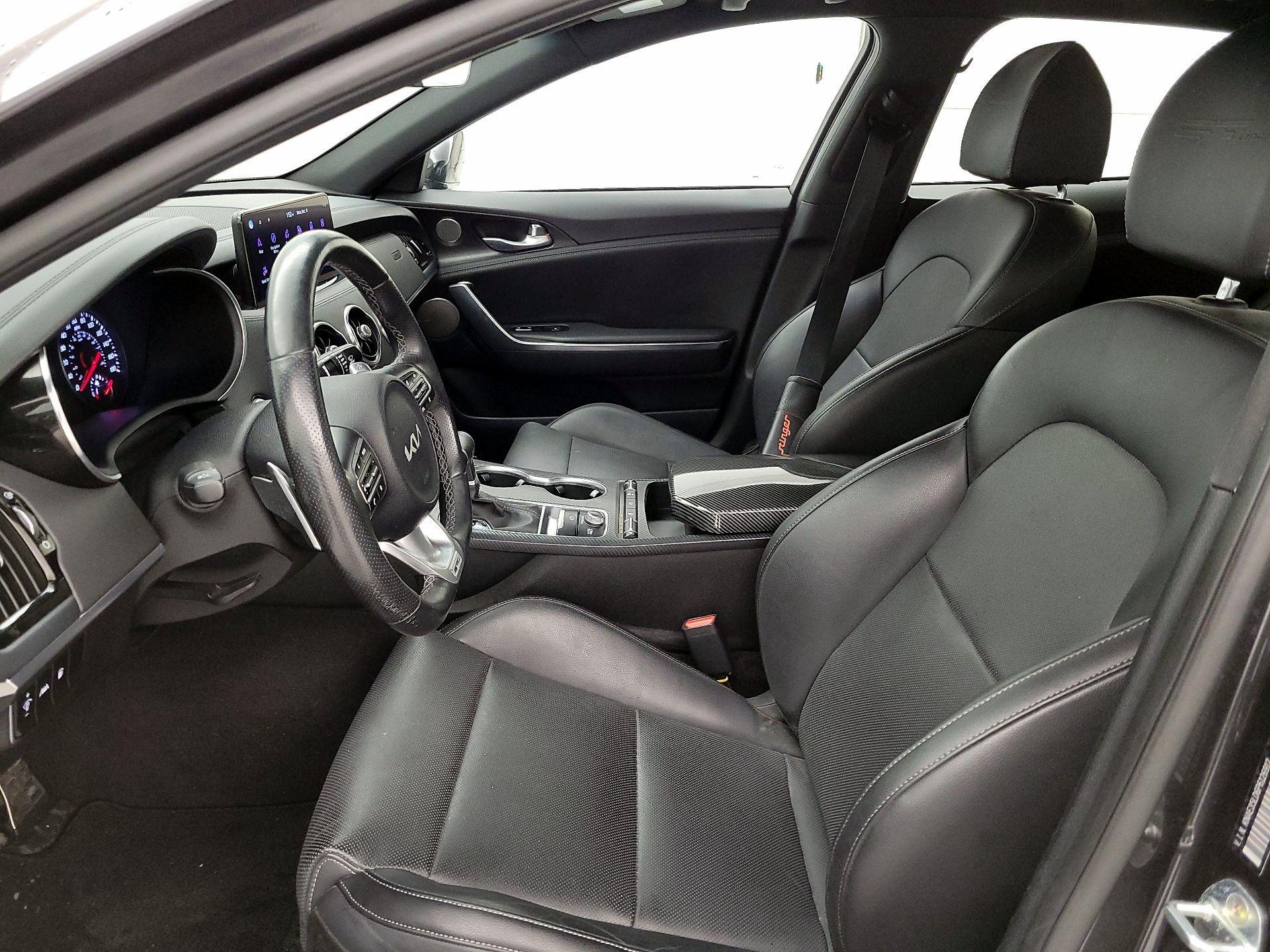 Thumbnail: 2023 Kia Stinger - 11