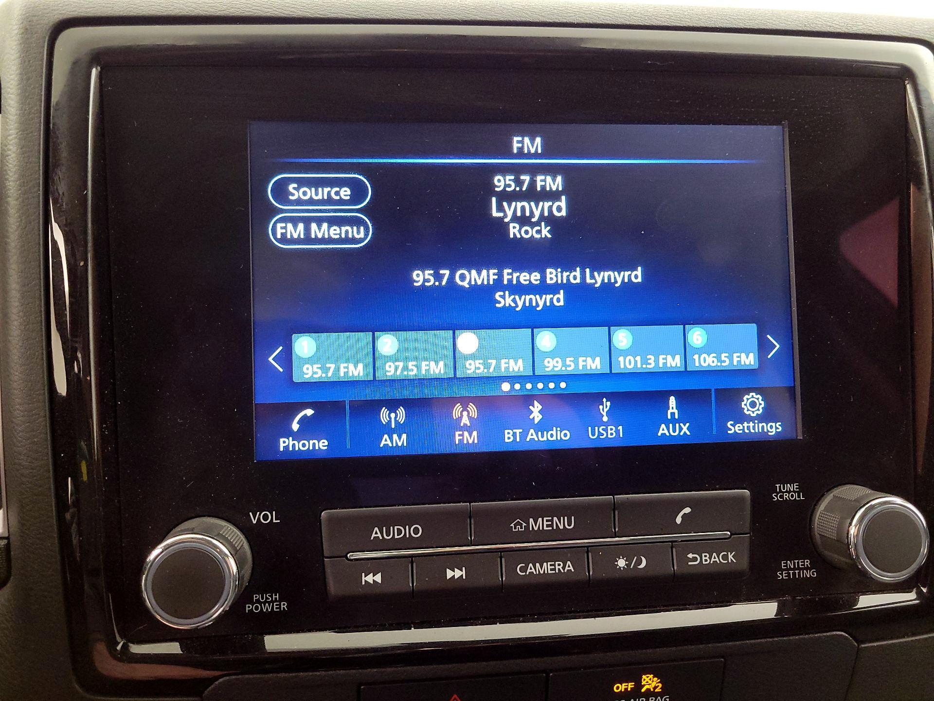 Thumbnail: 2022 Nissan Frontier - 15