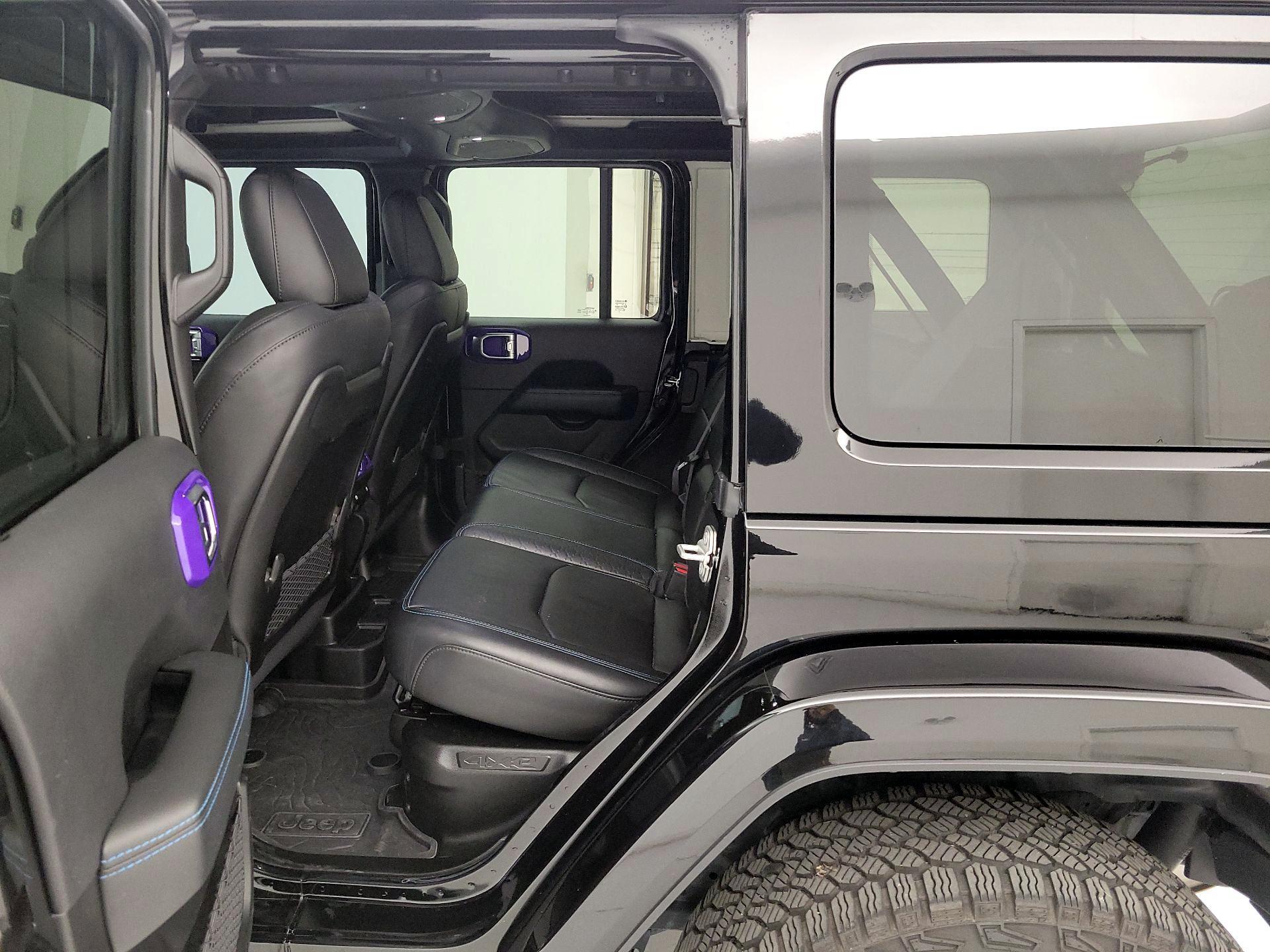 Thumbnail: 2024 Jeep Wrangler - 19