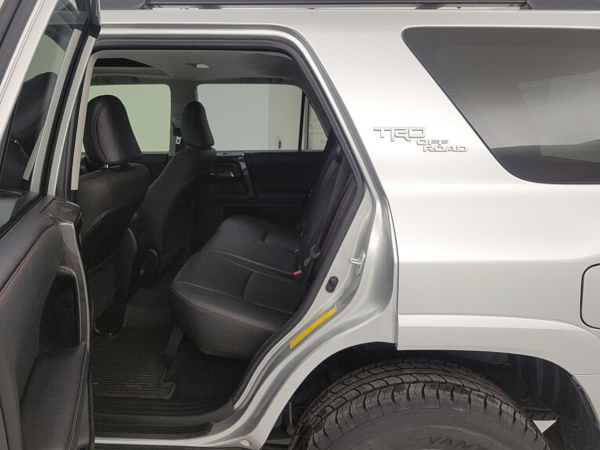 Thumbnail: 2021 Toyota 4Runner - 20